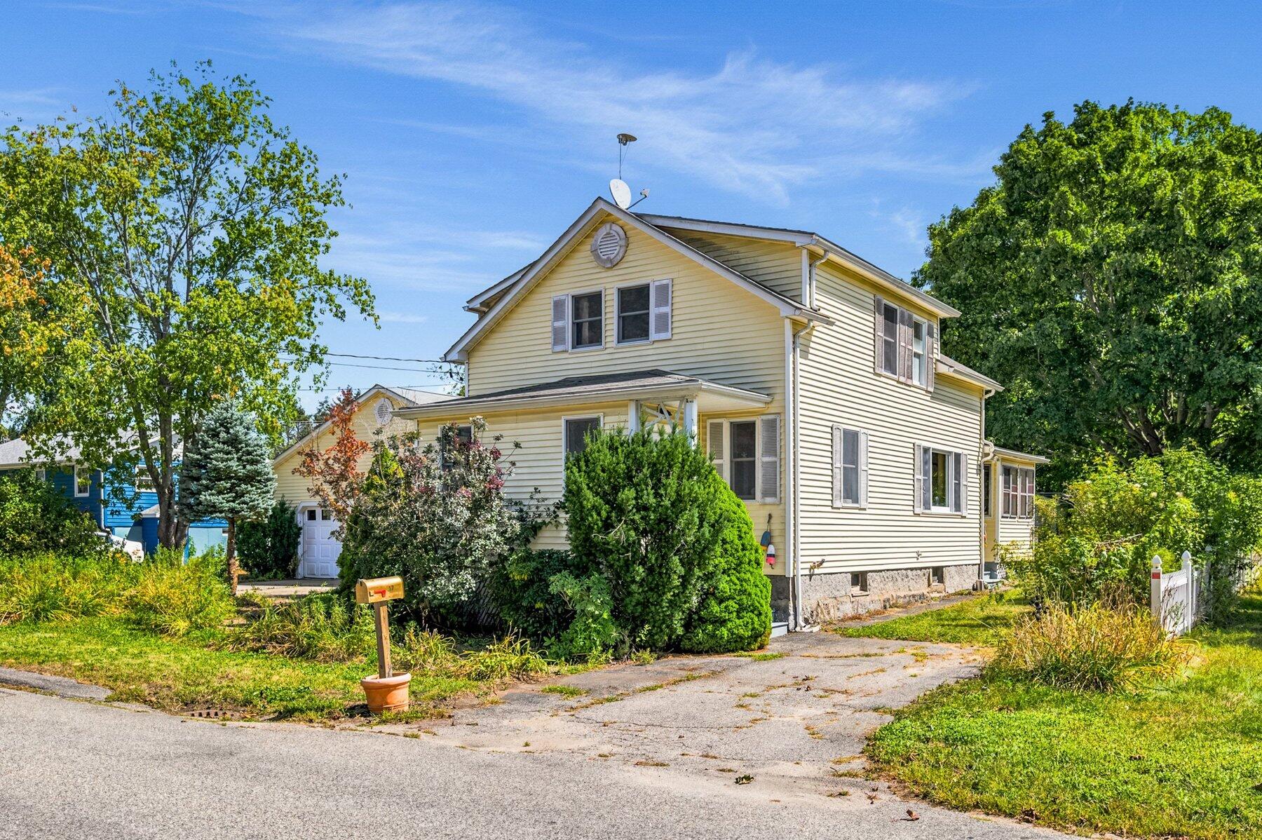 17 Wood Avenue Property Photo 3
