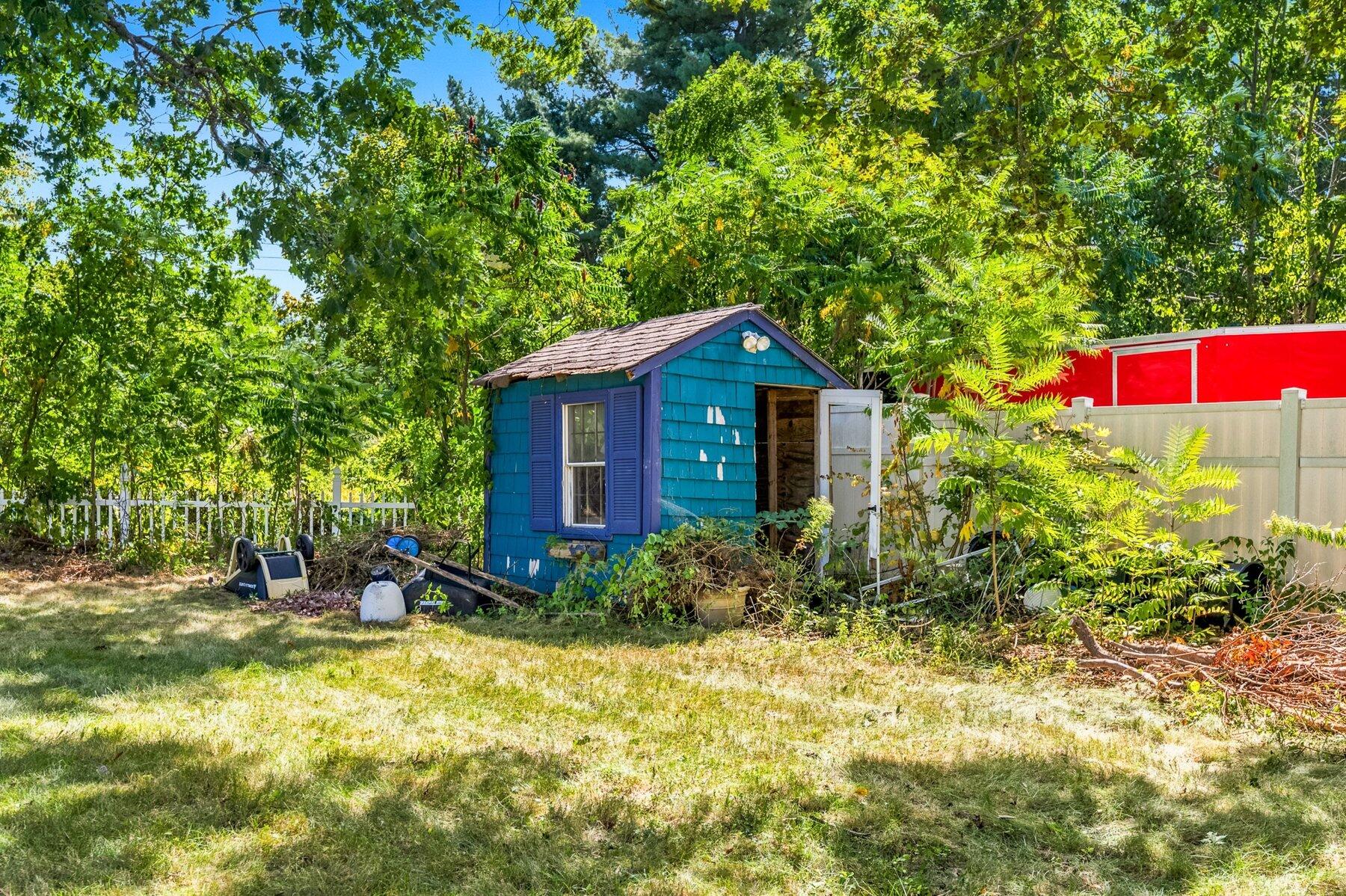 17 Wood Avenue Property Photo 32