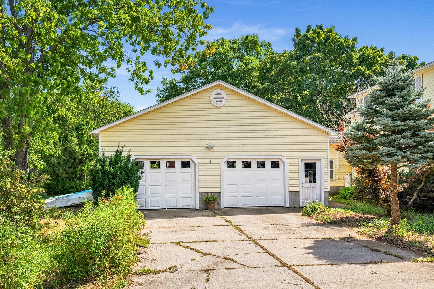 17 Wood Avenue Property Photo 37