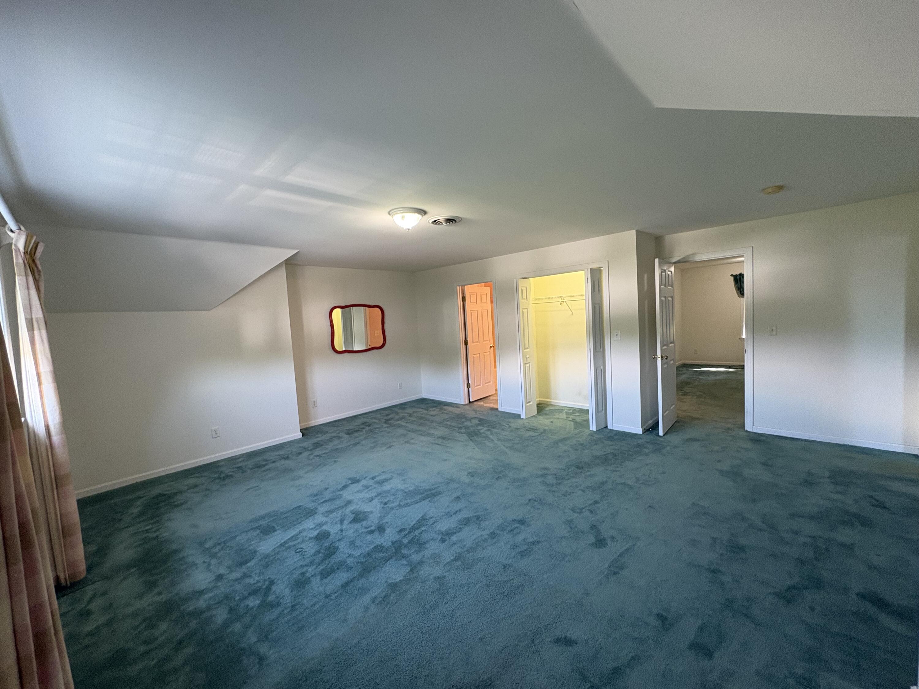 20 Spring Pond Circle Property Photo 14