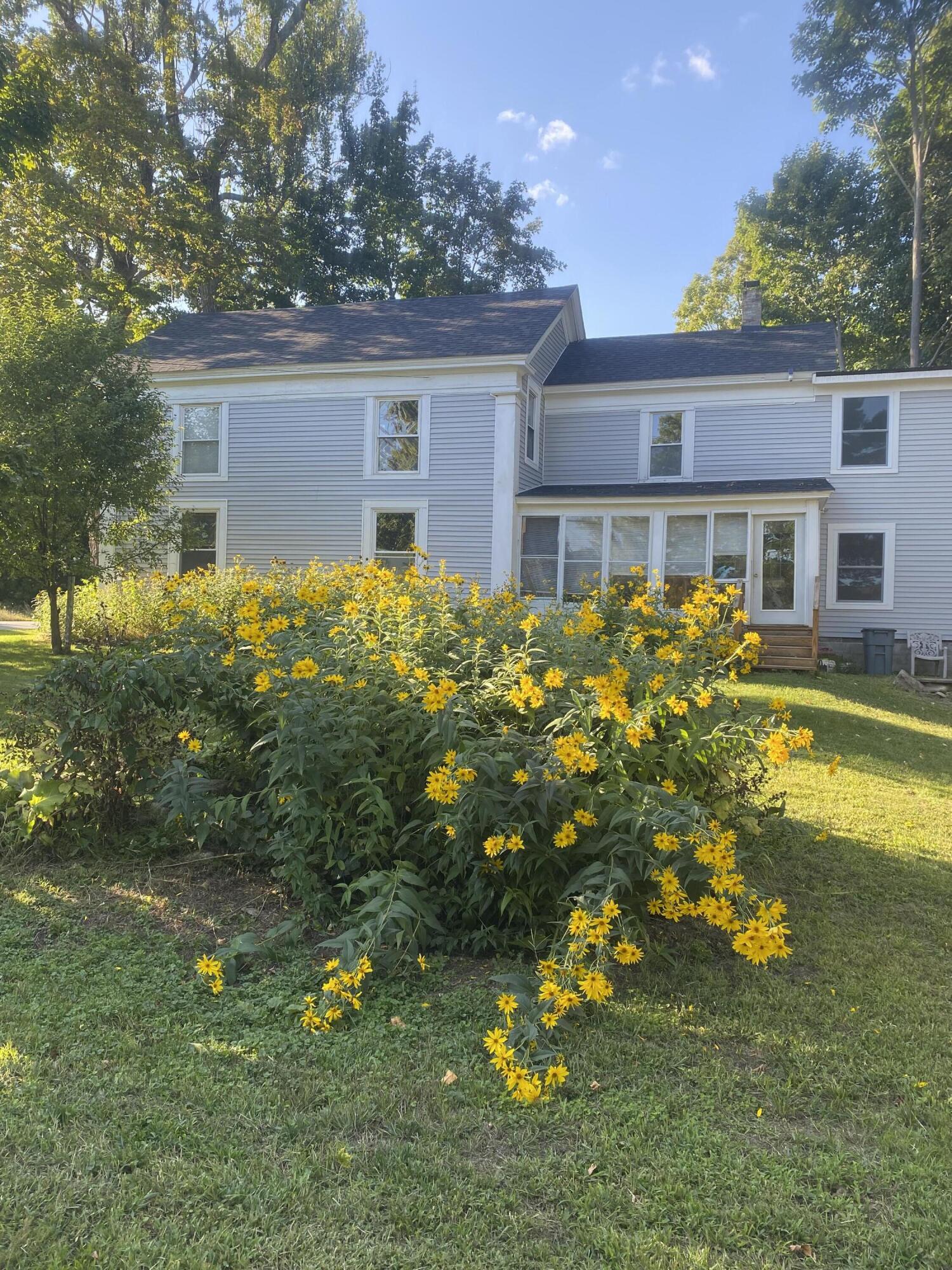 29 Water Street Property Photo 2
