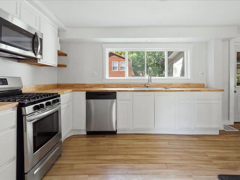 29 Water Street Property Photo 5