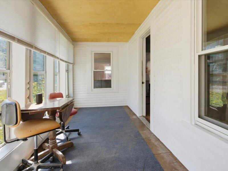 29 Water Street Property Photo 9