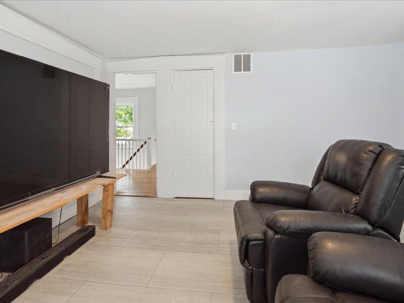 29 Water Street Property Photo 40