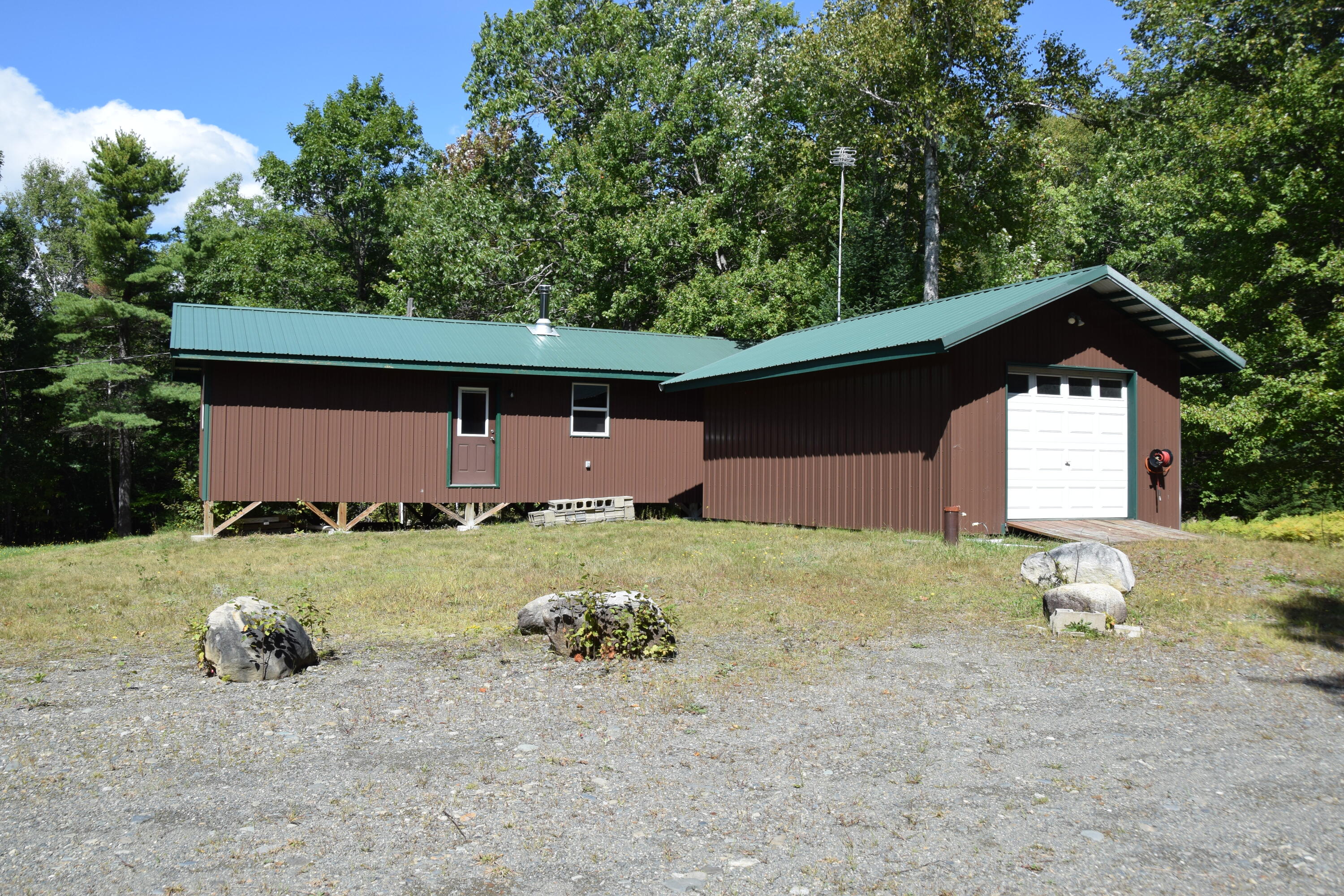 1 Forest Brook Drive Property Photo 4