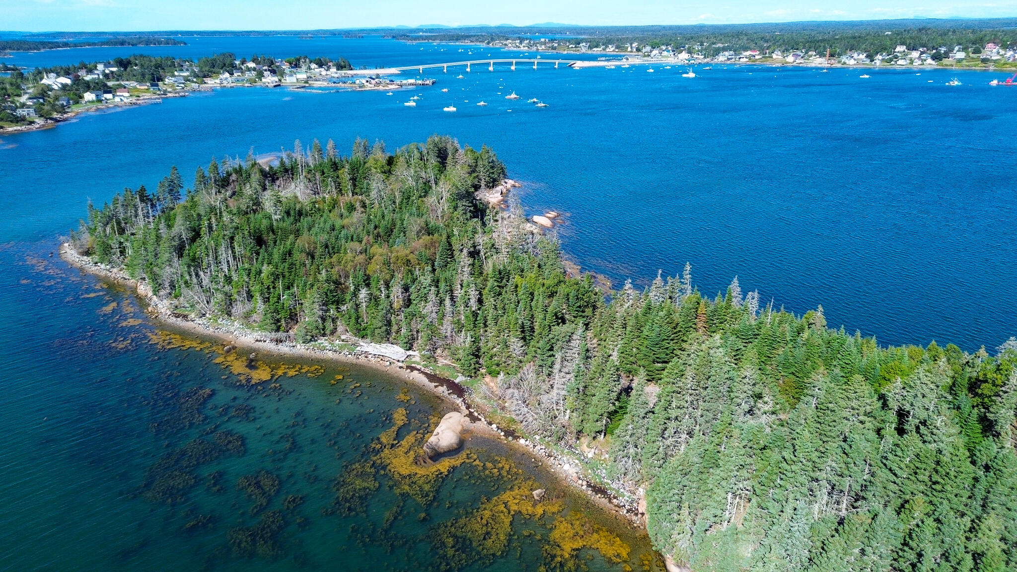 0 French House Island Property Photo 6