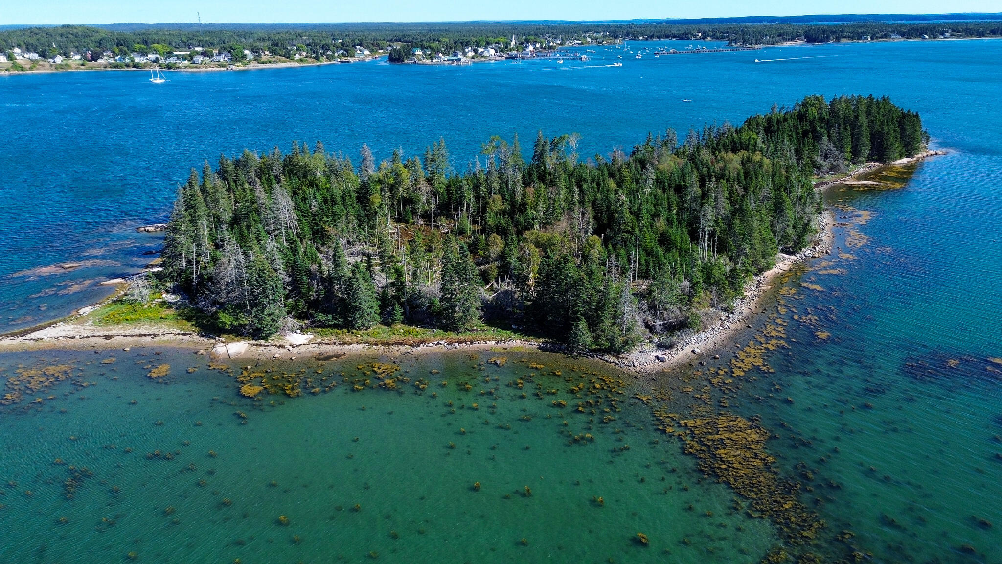 0 French House Island Property Photo 13
