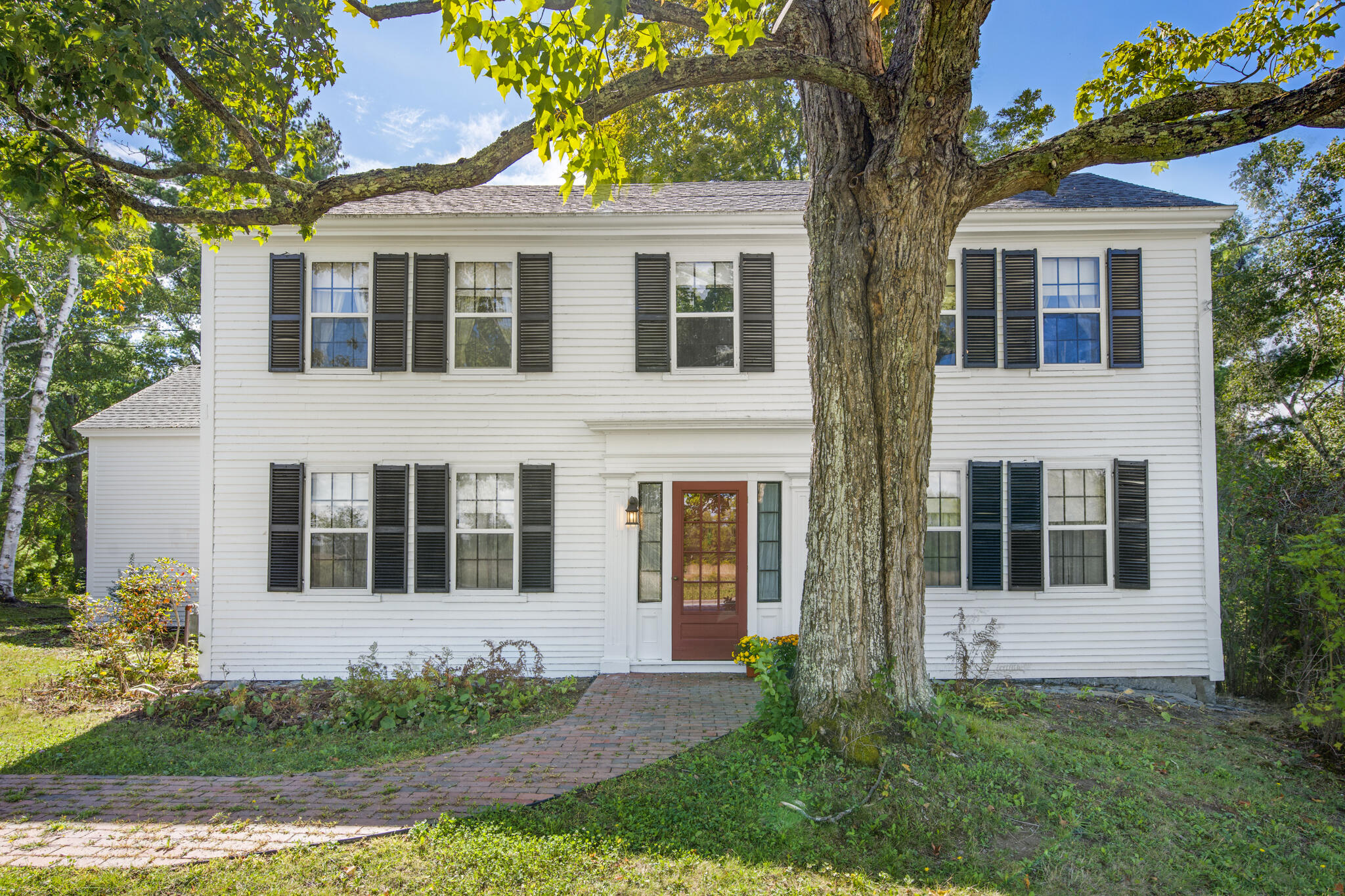 651 College Avenue Property Photo 1