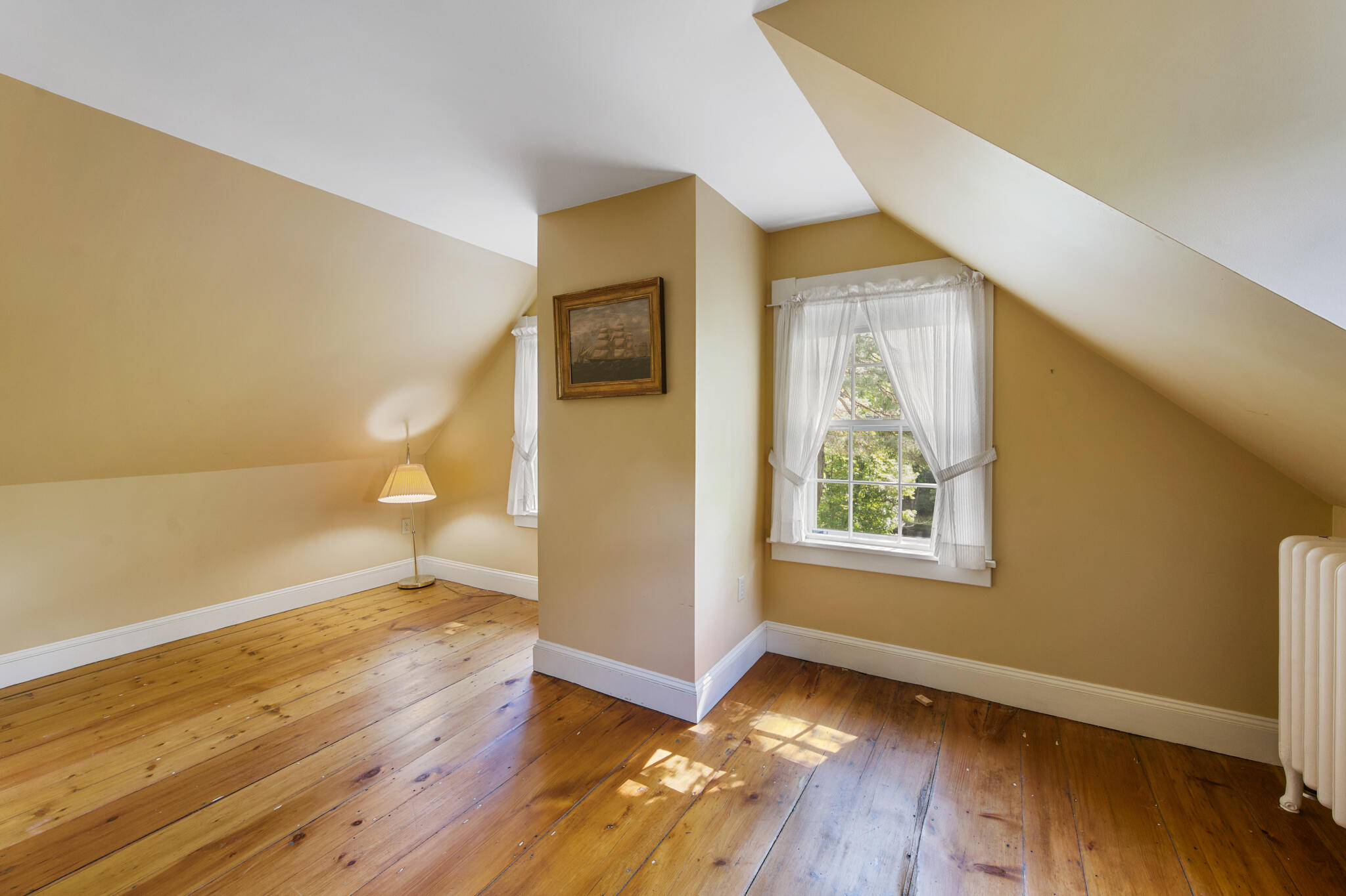 651 College Avenue Property Photo 80