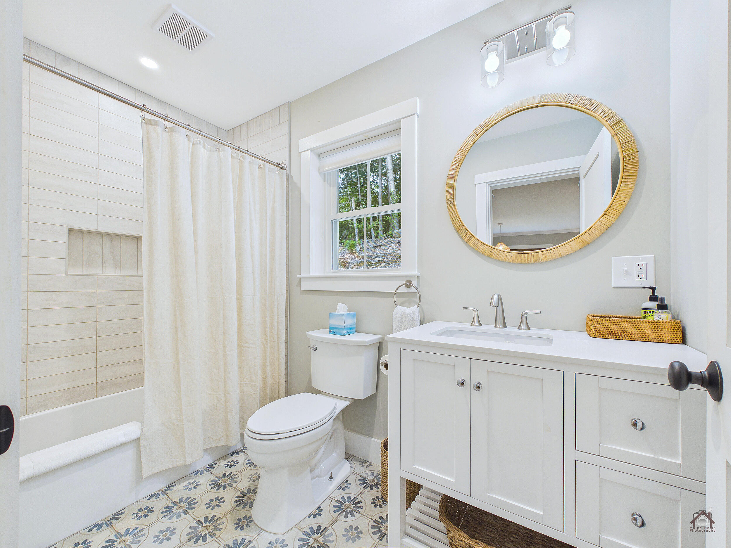 6 Basswood Estates Property Photo 29