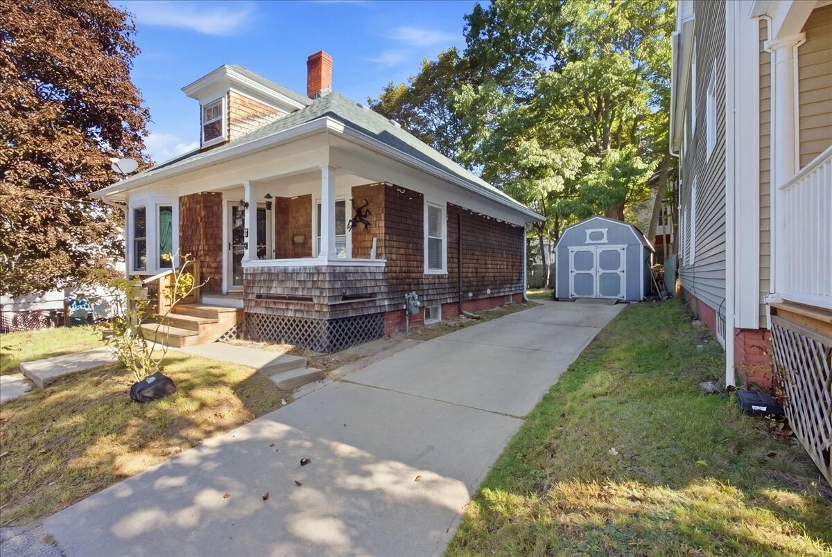 6 Harris Street Property Photo 3