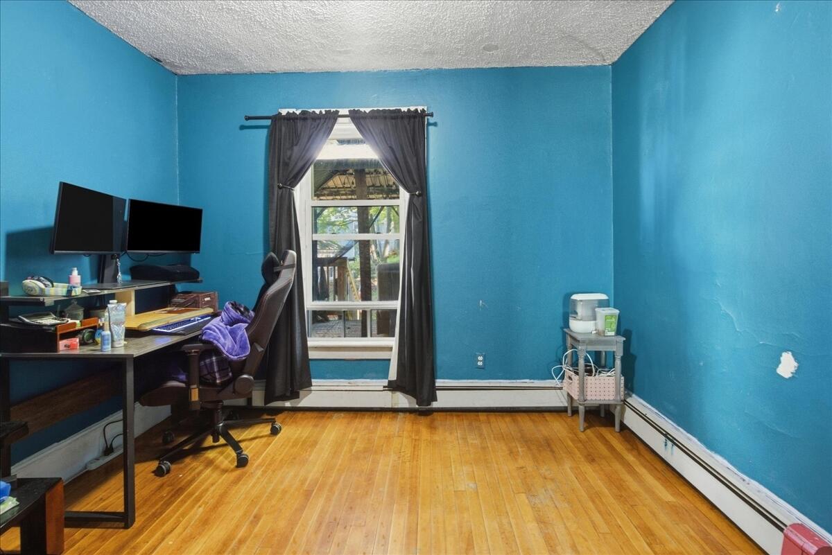 6 Harris Street Property Photo 31