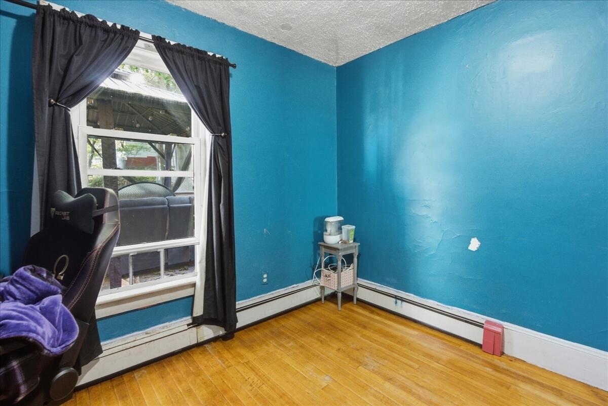 6 Harris Street Property Photo 32