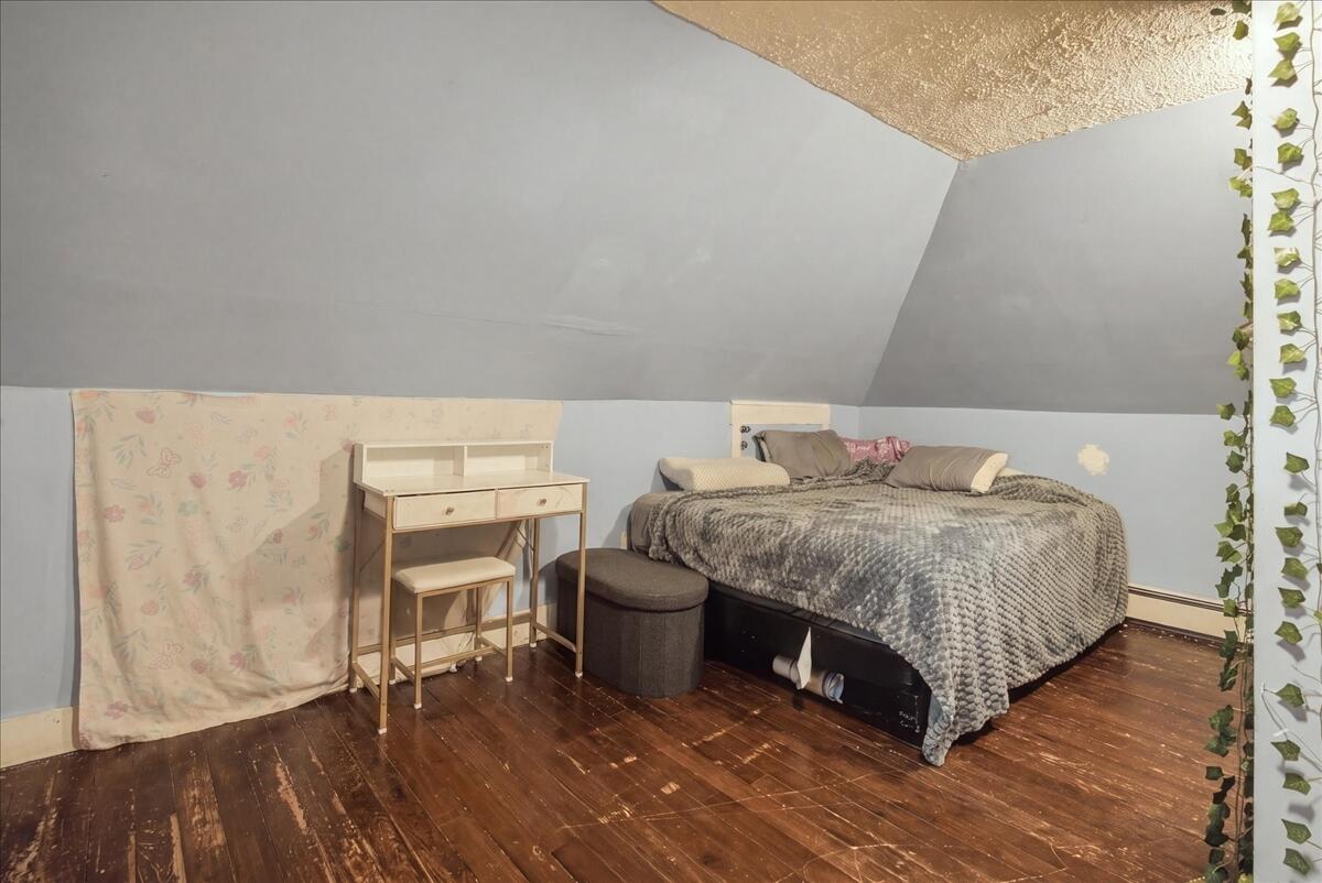 6 Harris Street Property Photo 35