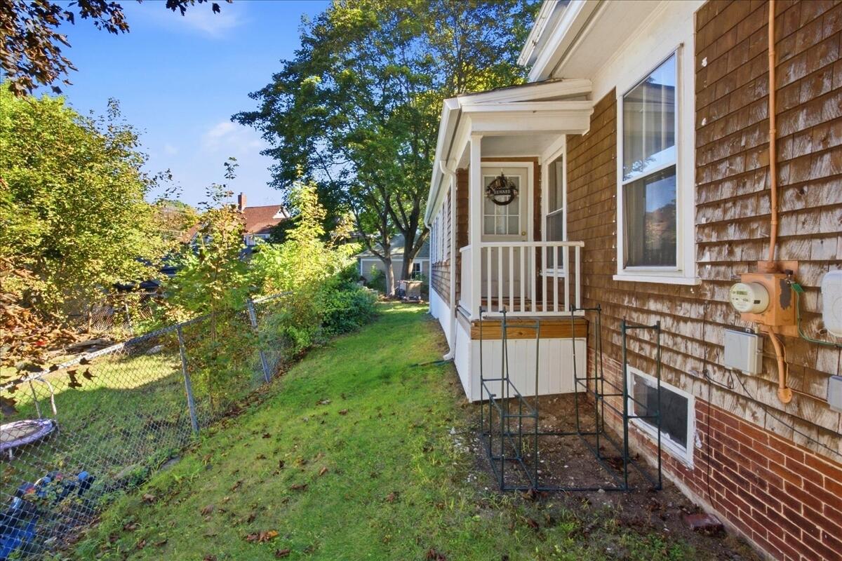6 Harris Street Property Photo 52