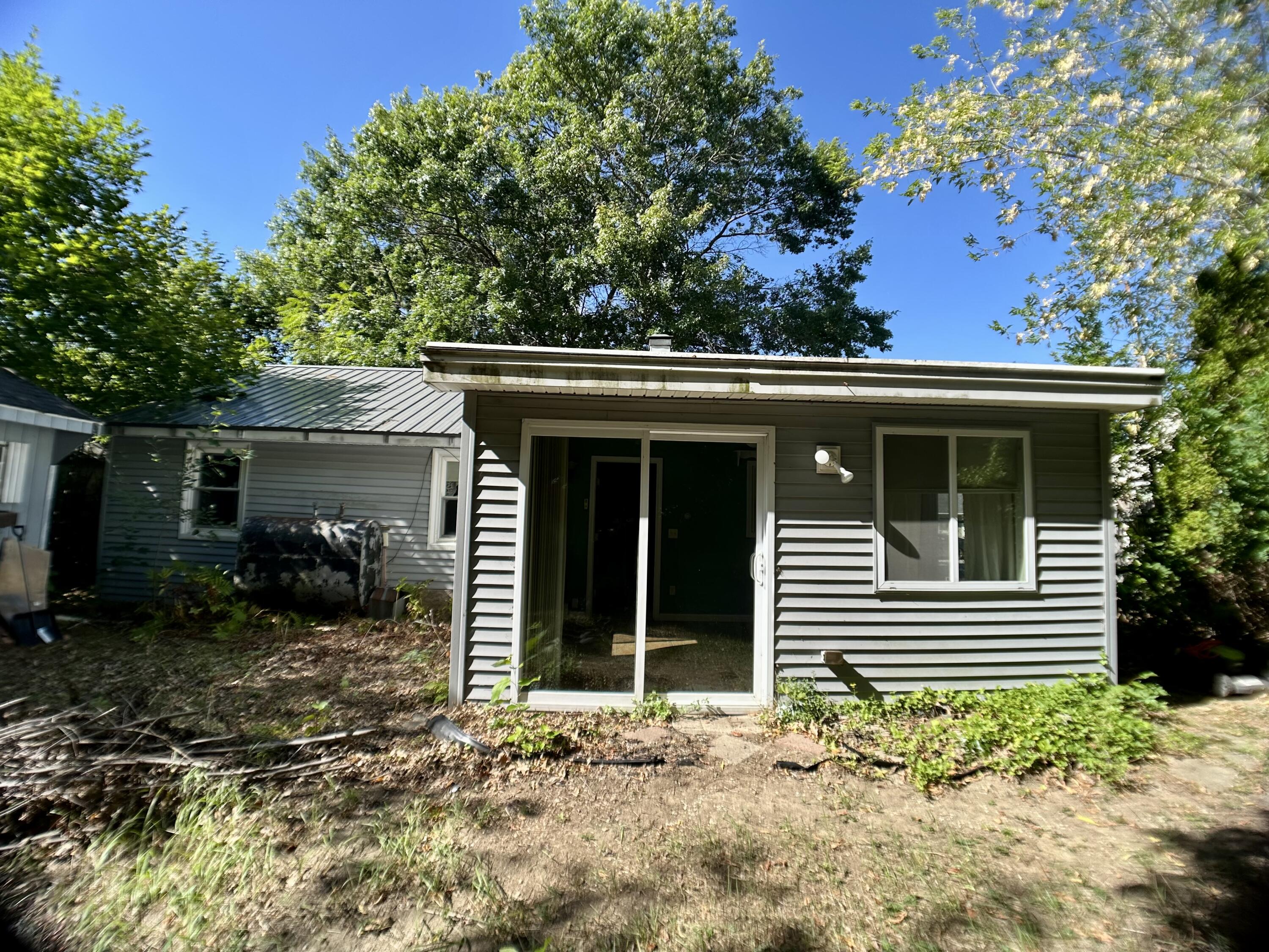 49 Thornton Road Property Photo 5