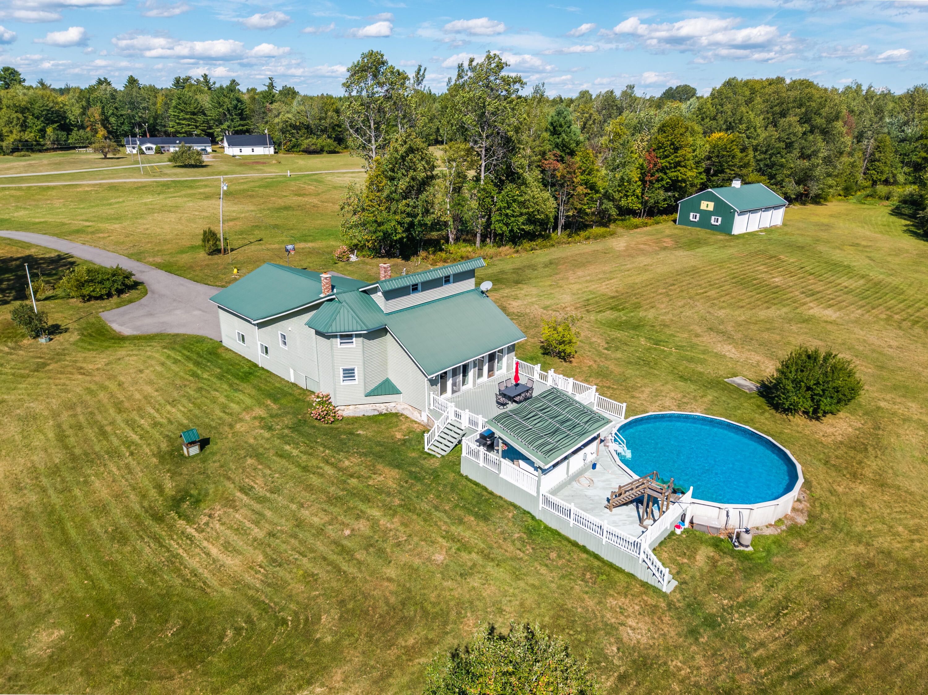 47 Higgins Road Property Photo 1