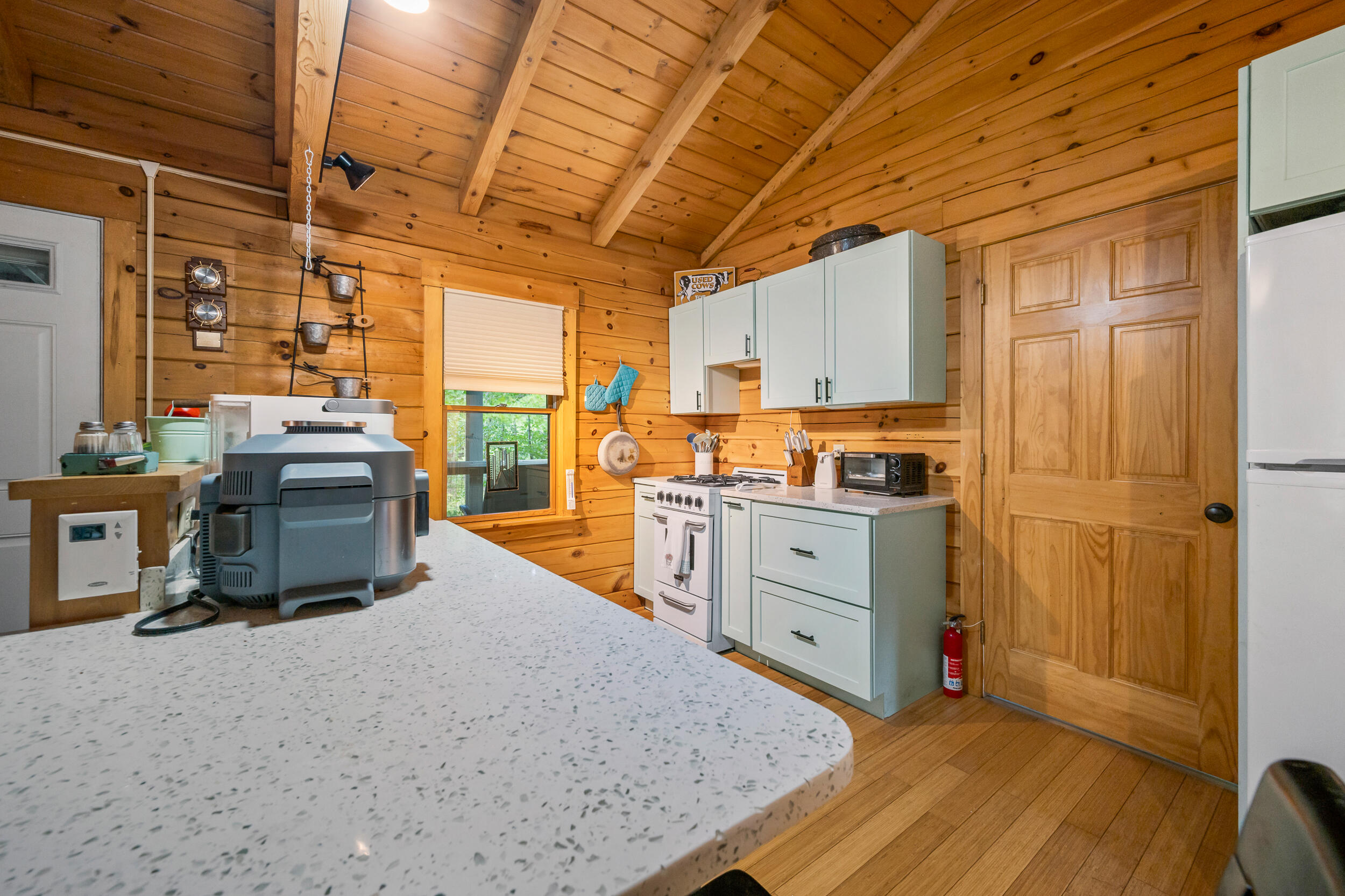 197 Phillips Road Property Photo 8