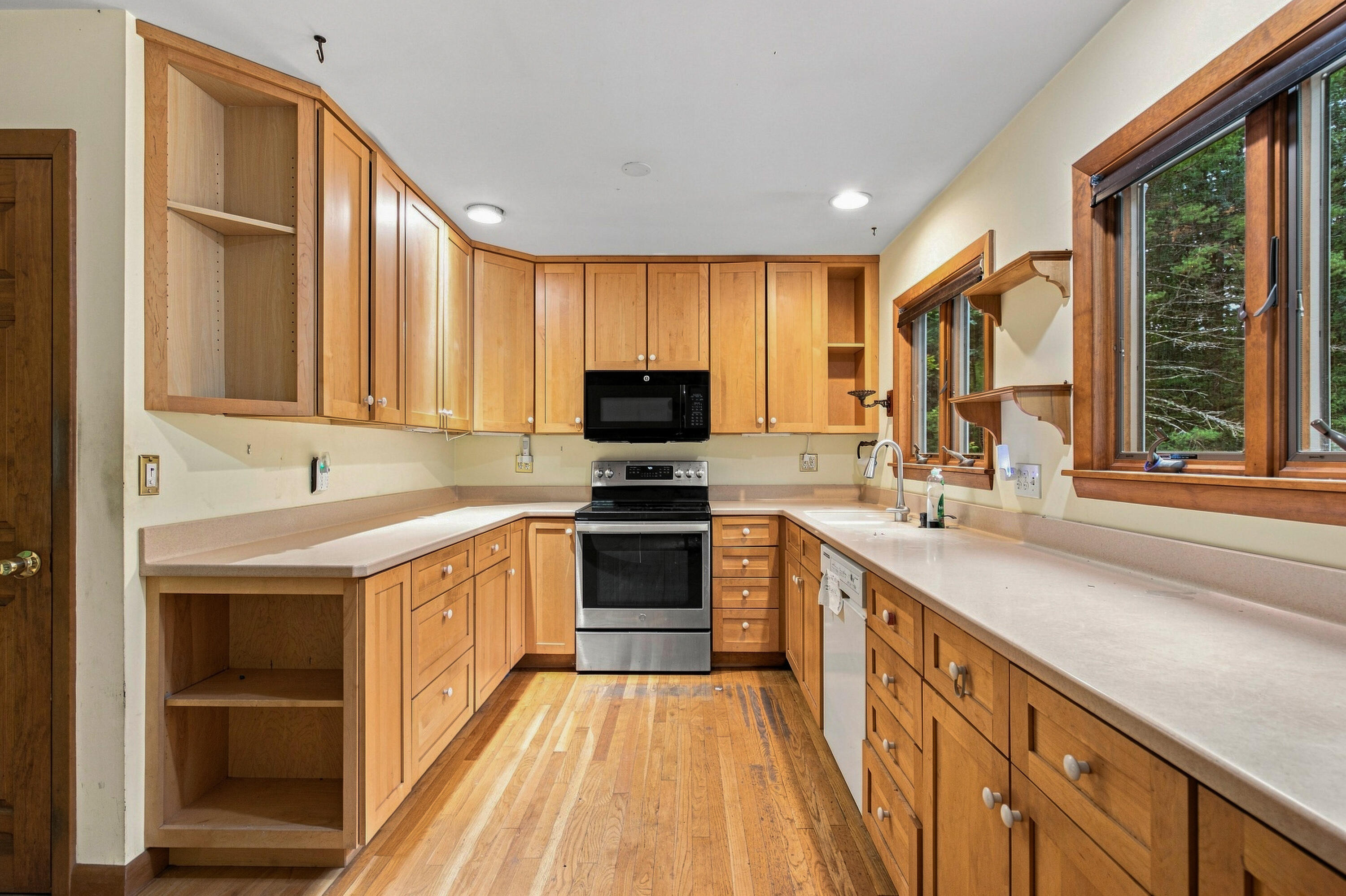 270 Oldfields Road Property Photo 14