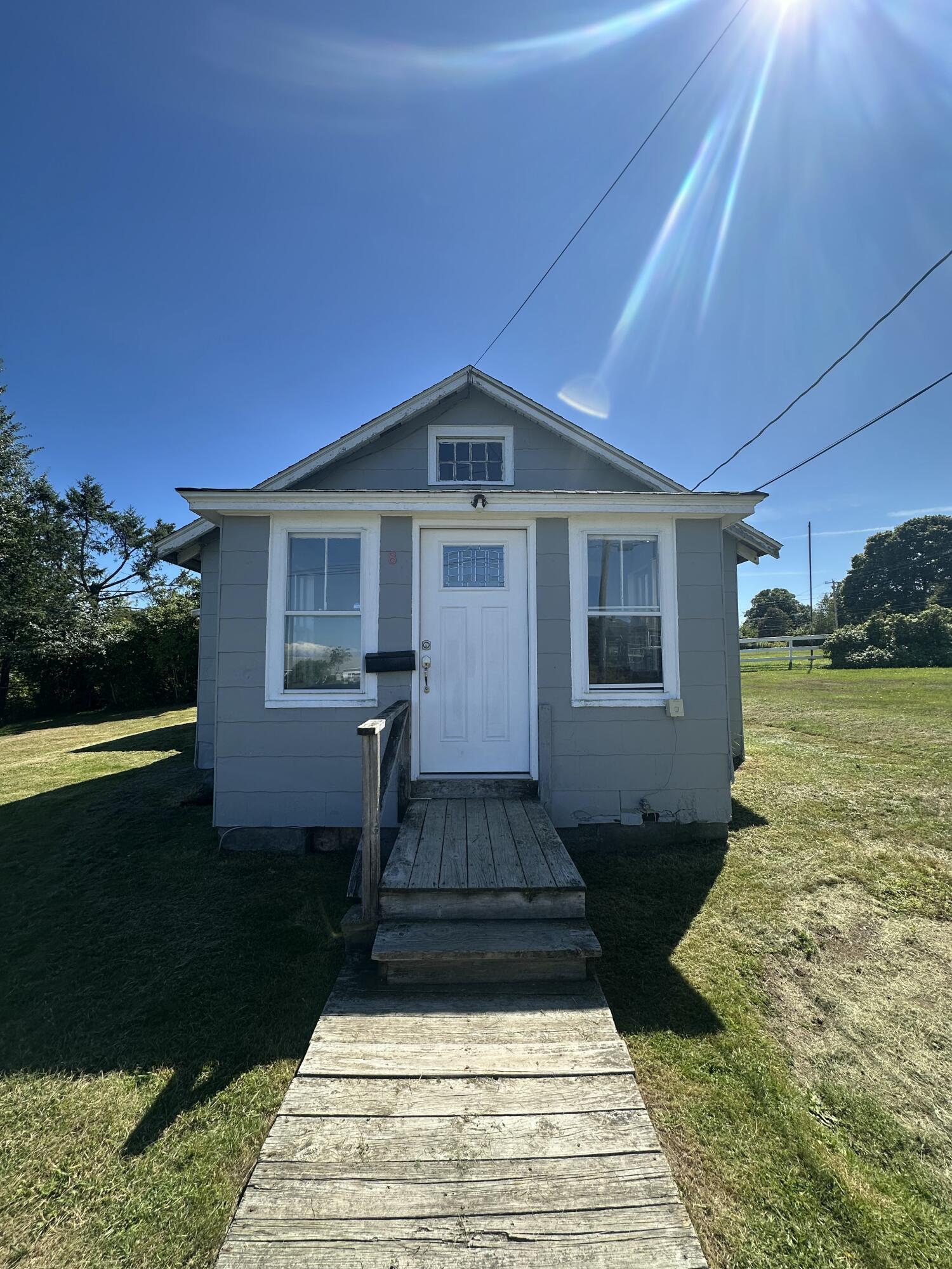 8 Michenor Street Property Photo 1