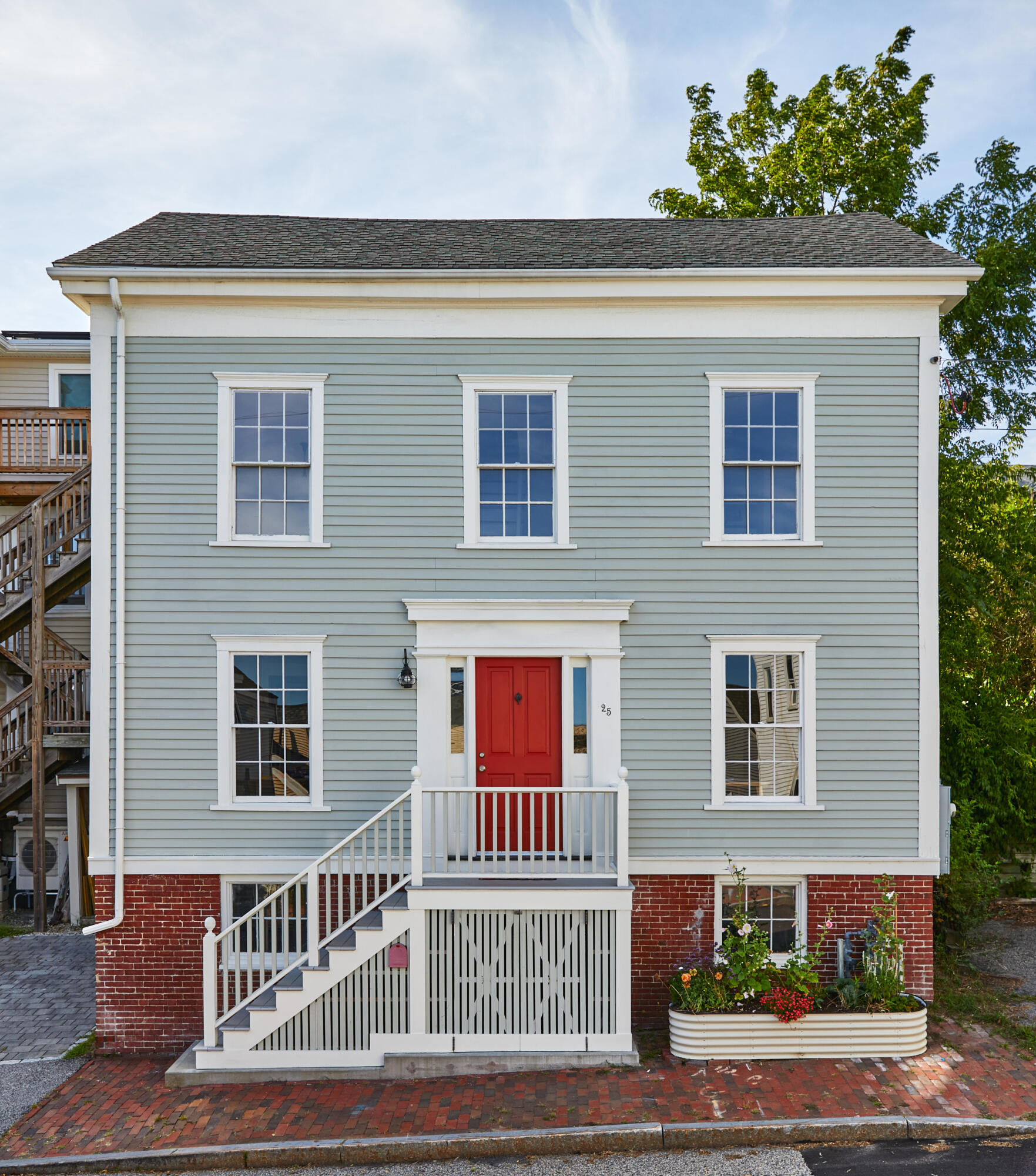 25 Summer Street Property Photo 1