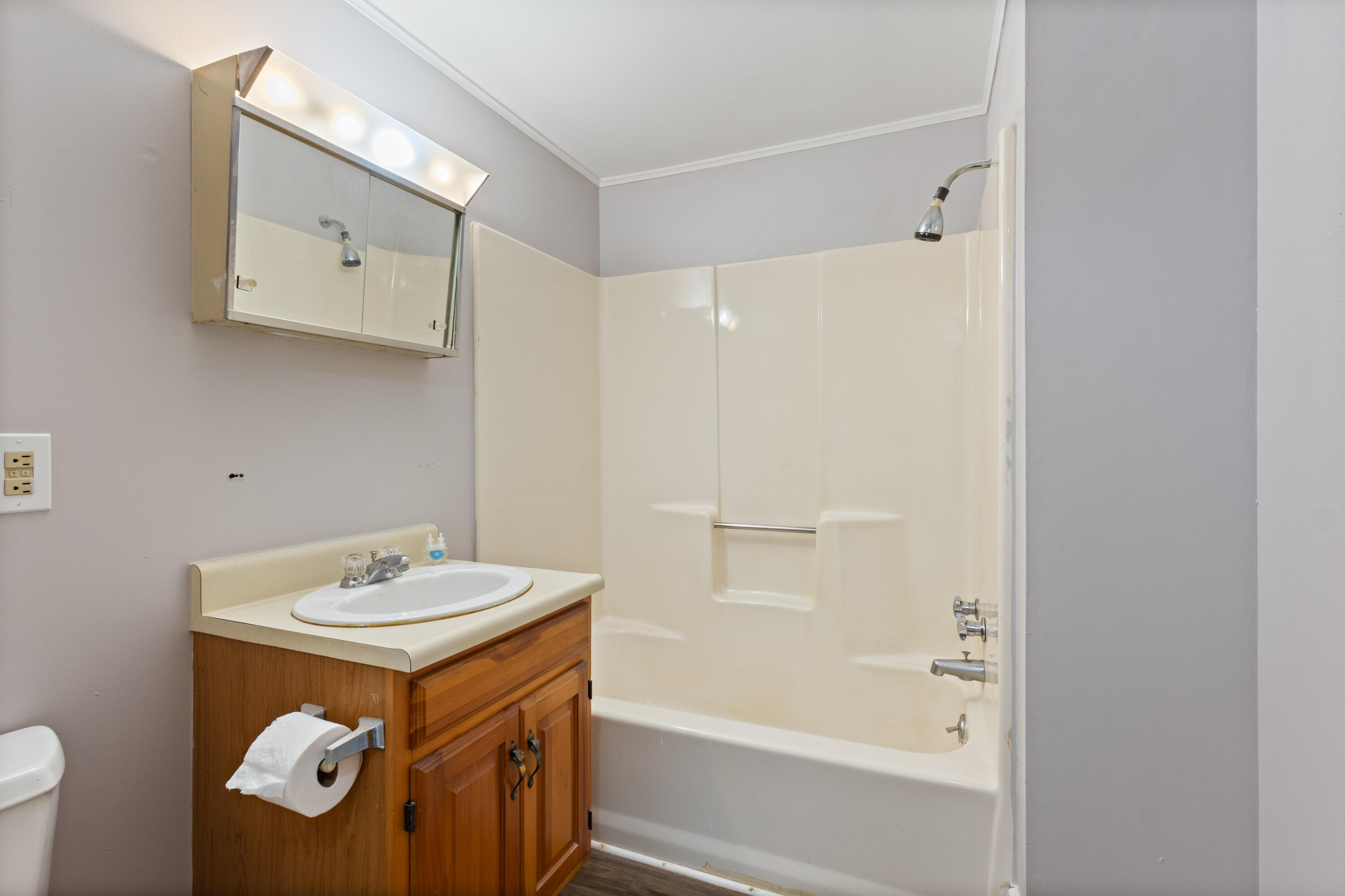11 Aegis Drive A Property Photo 13