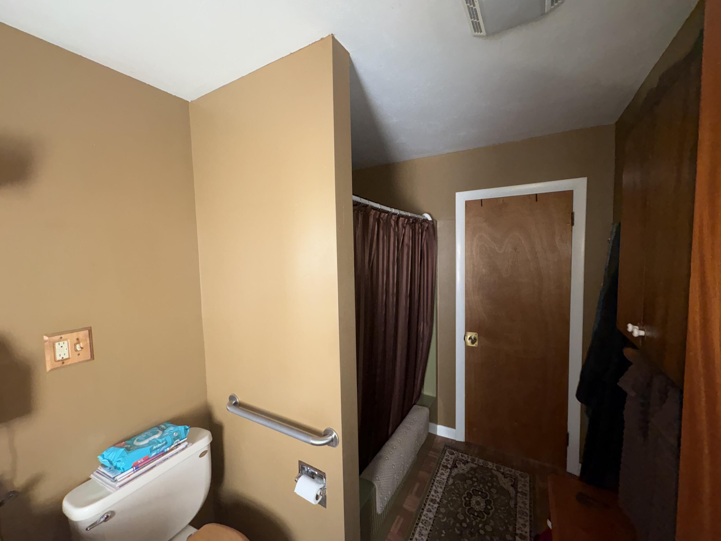 25 Hudson Avenue Property Photo 28