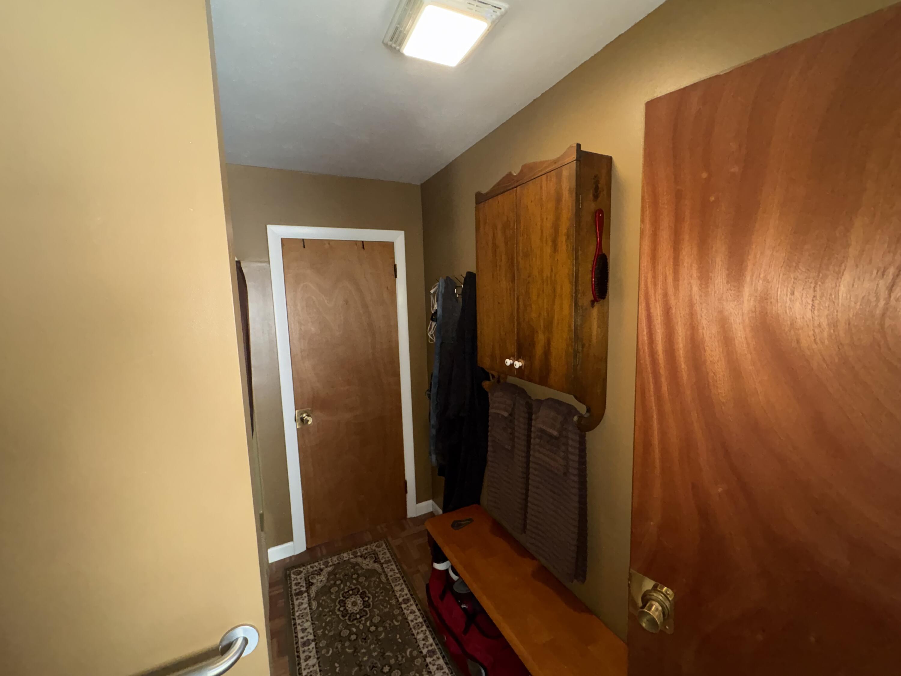 25 Hudson Avenue Property Photo 29