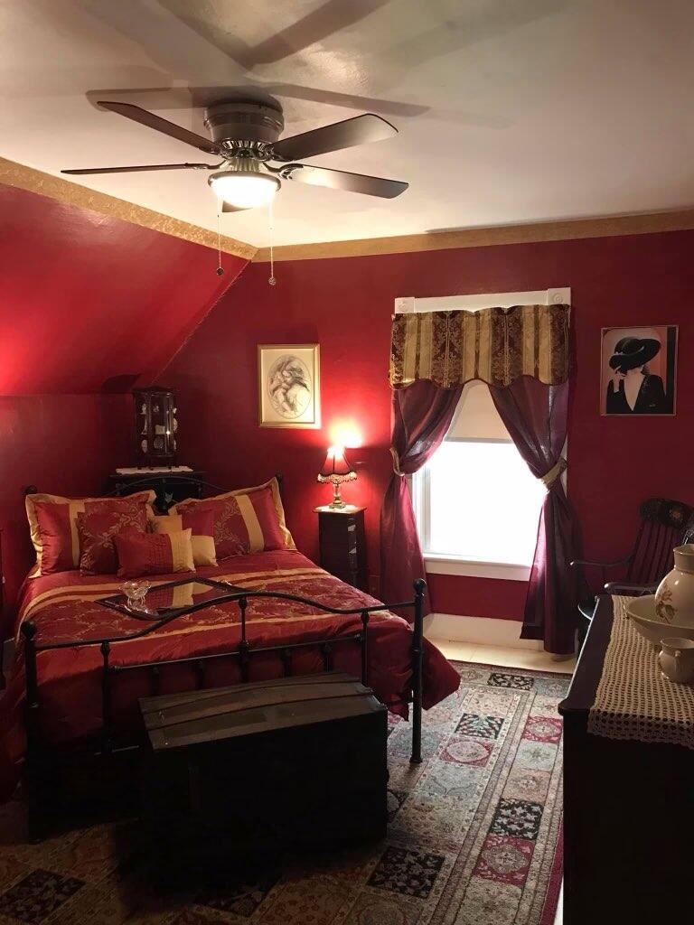 25 Hudson Avenue Property Photo 31