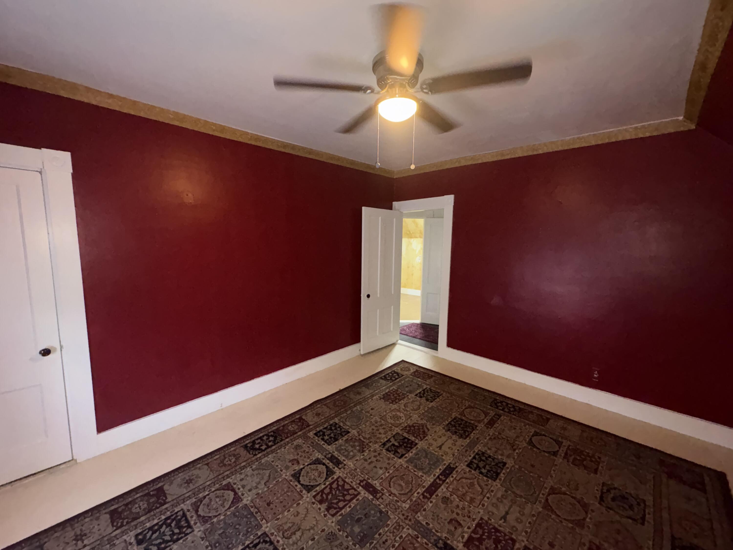 25 Hudson Avenue Property Photo 33
