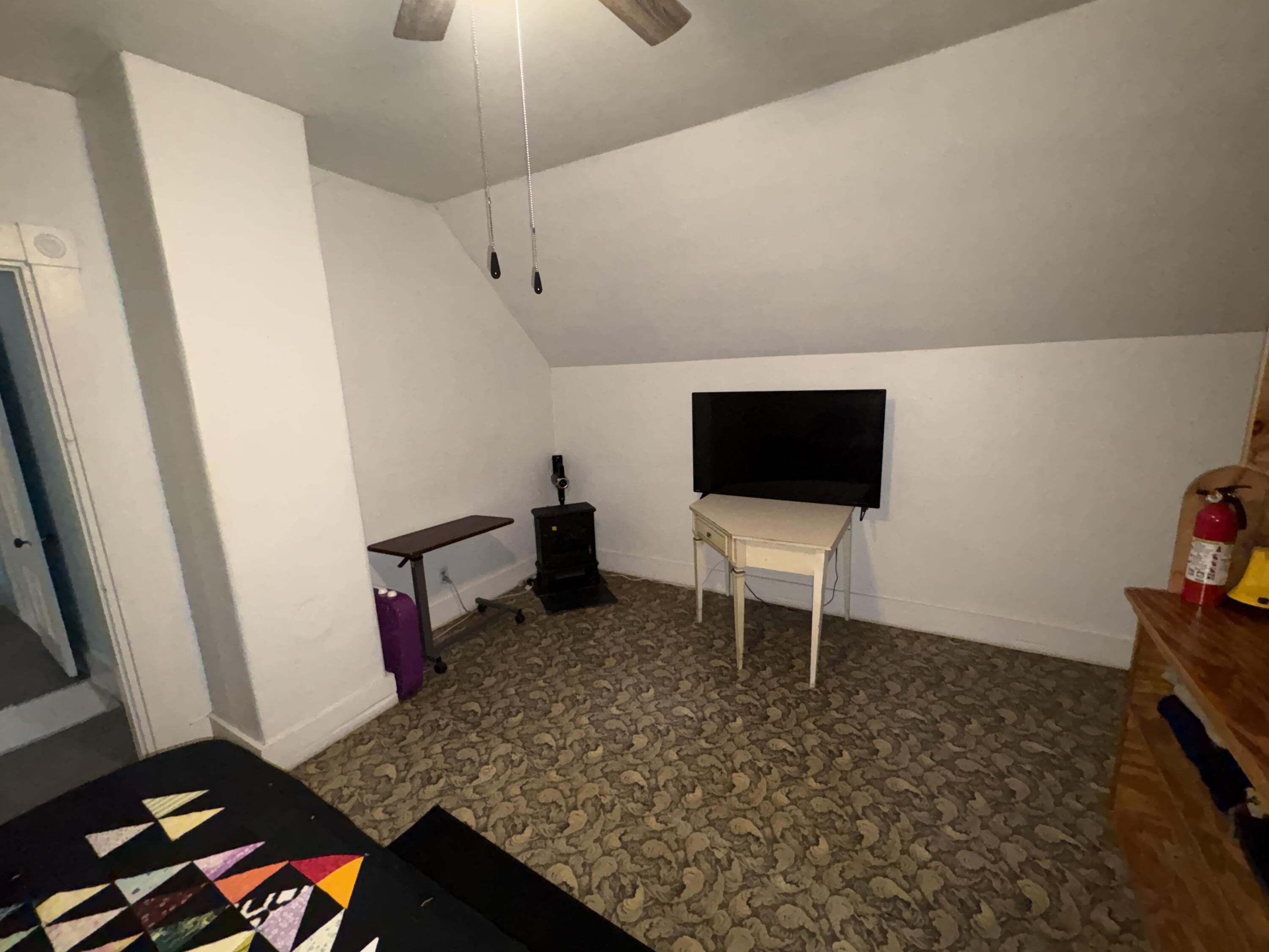 25 Hudson Avenue Property Photo 37