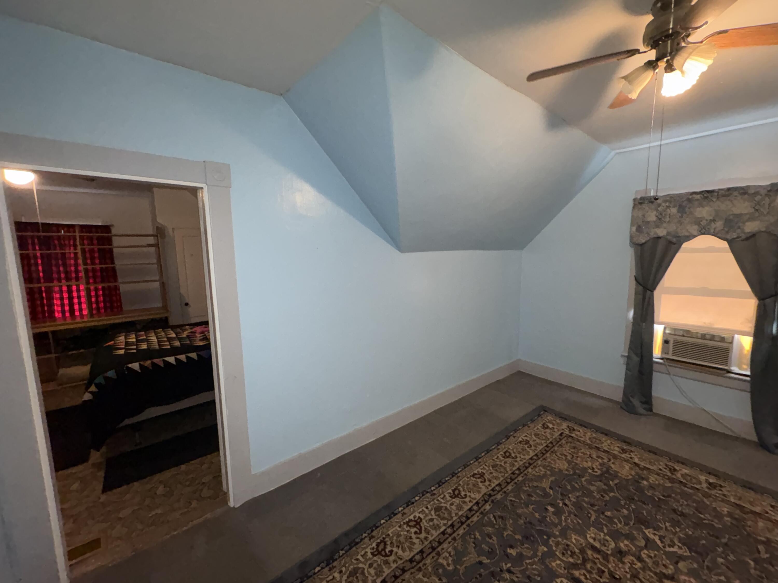 25 Hudson Avenue Property Photo 38