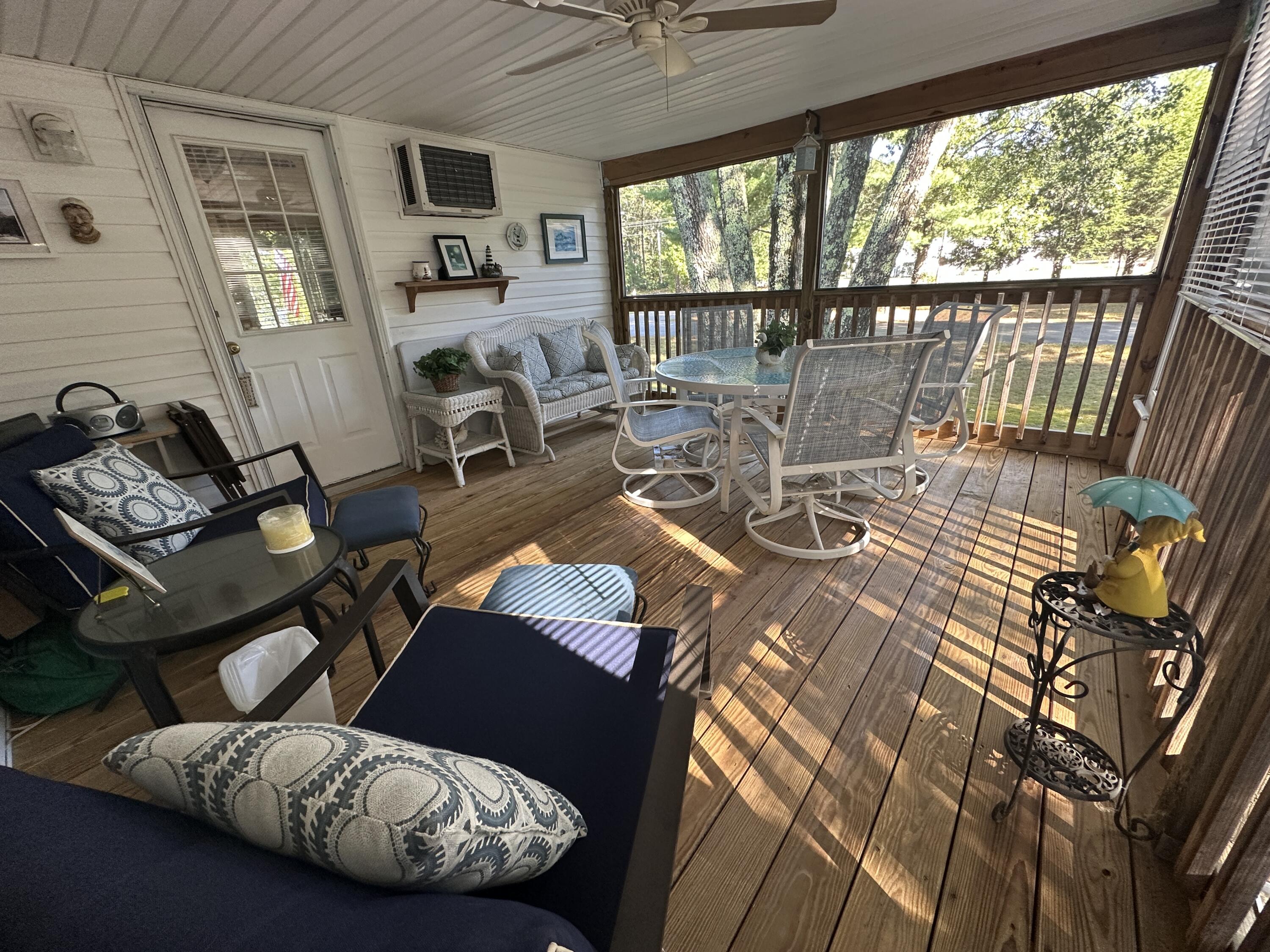 17 Chickadee Drive Property Photo 4