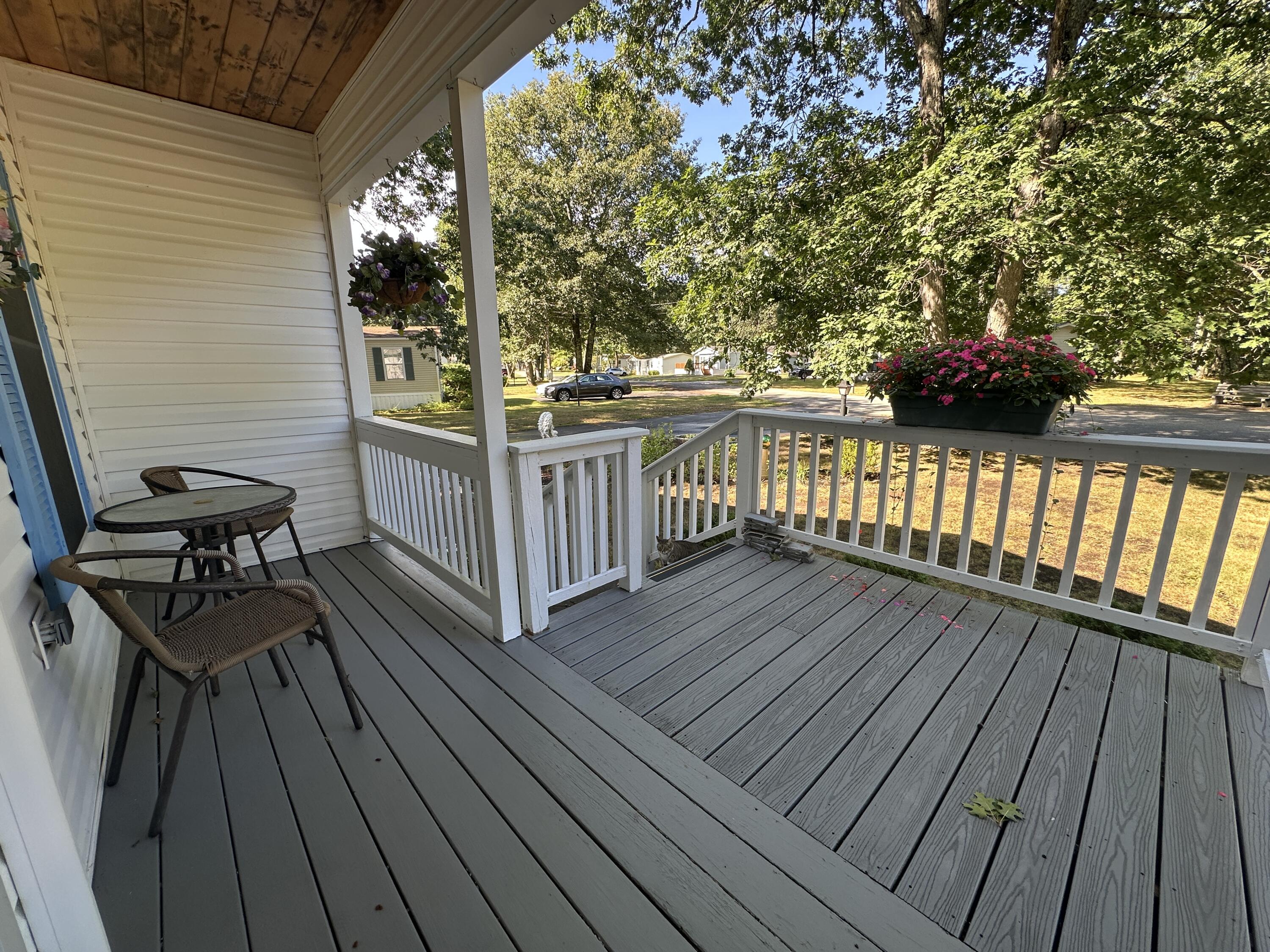 17 Chickadee Drive Property Photo 5