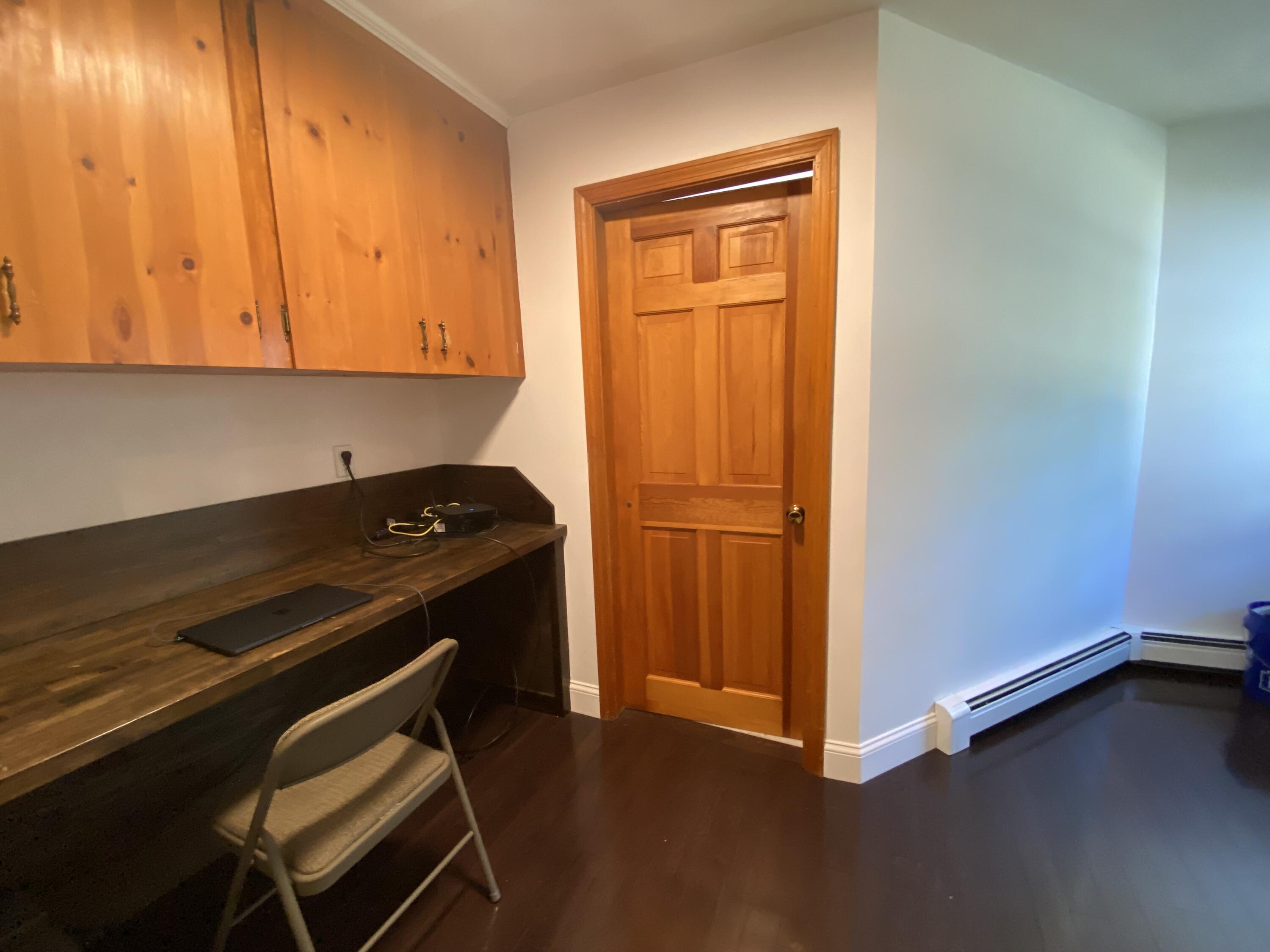 49 E Valentine Street Property Photo 11