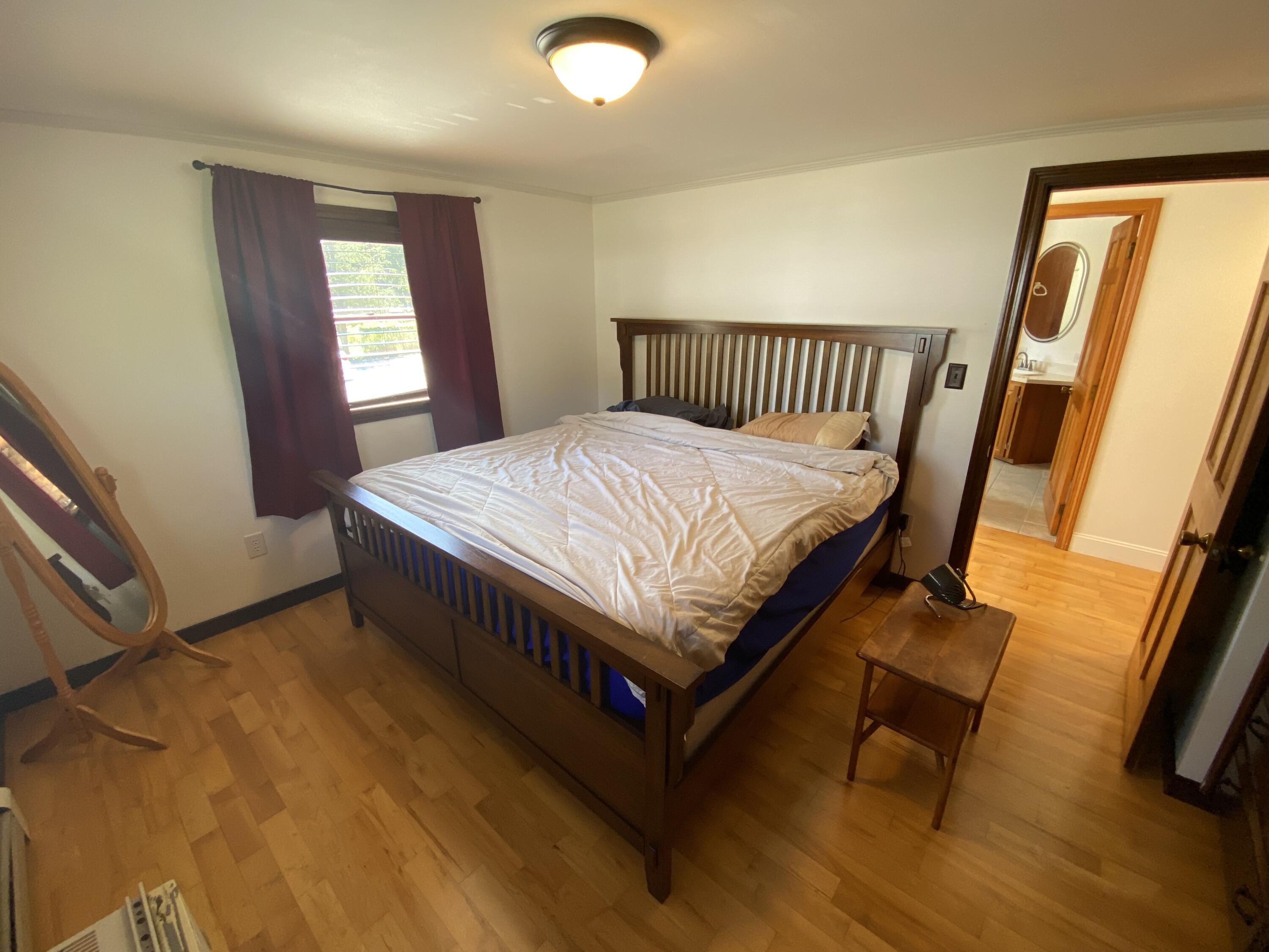 49 E Valentine Street Property Photo 12