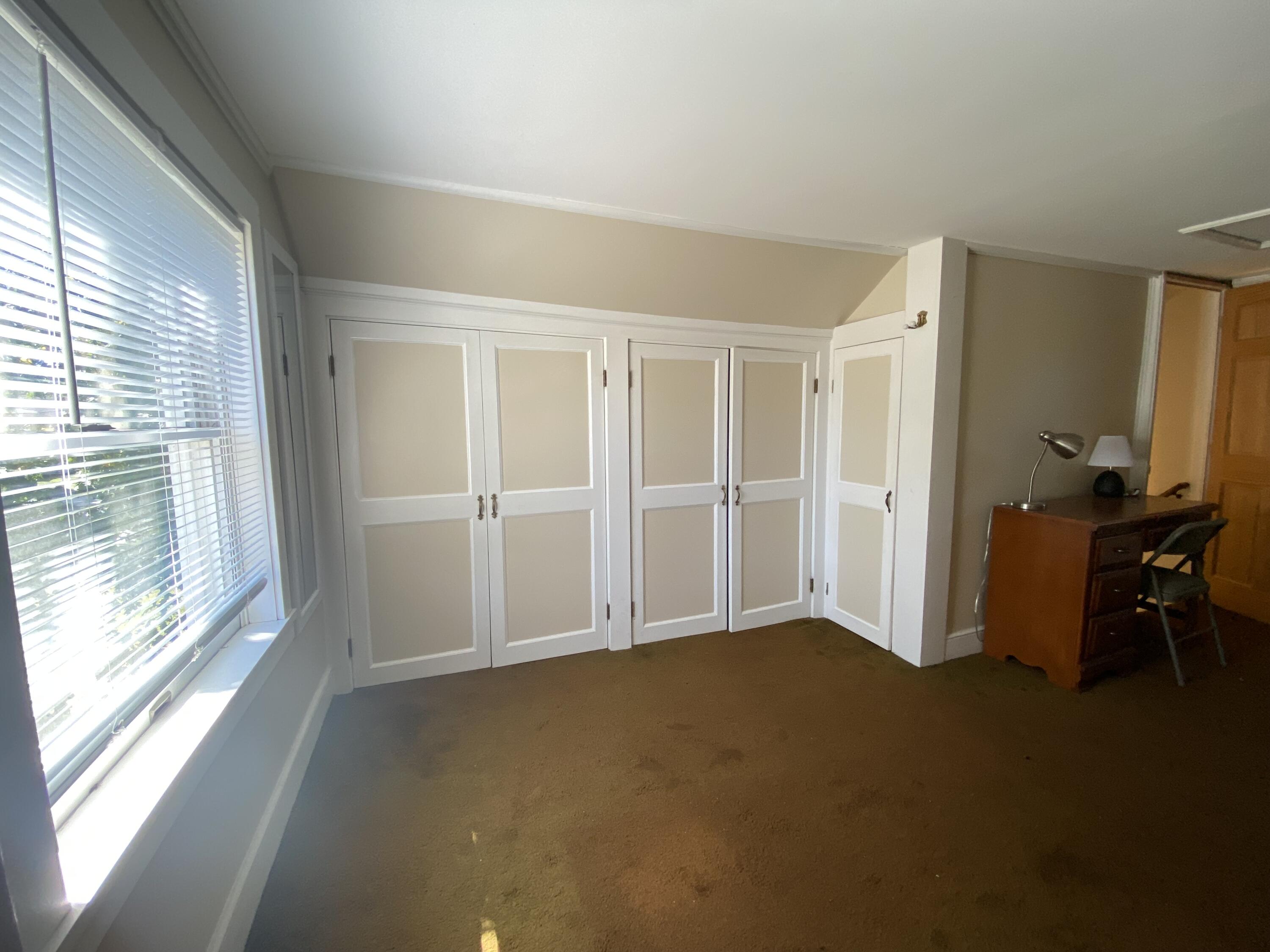 49 E Valentine Street Property Photo 17