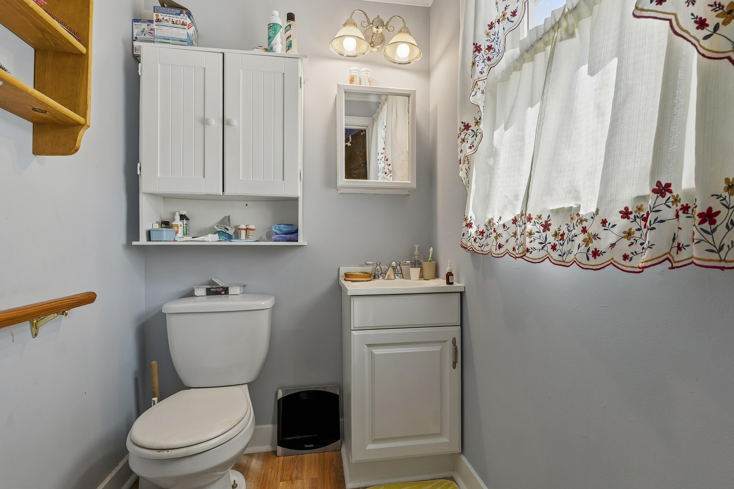 9 Sanford Avenue Property Photo 15