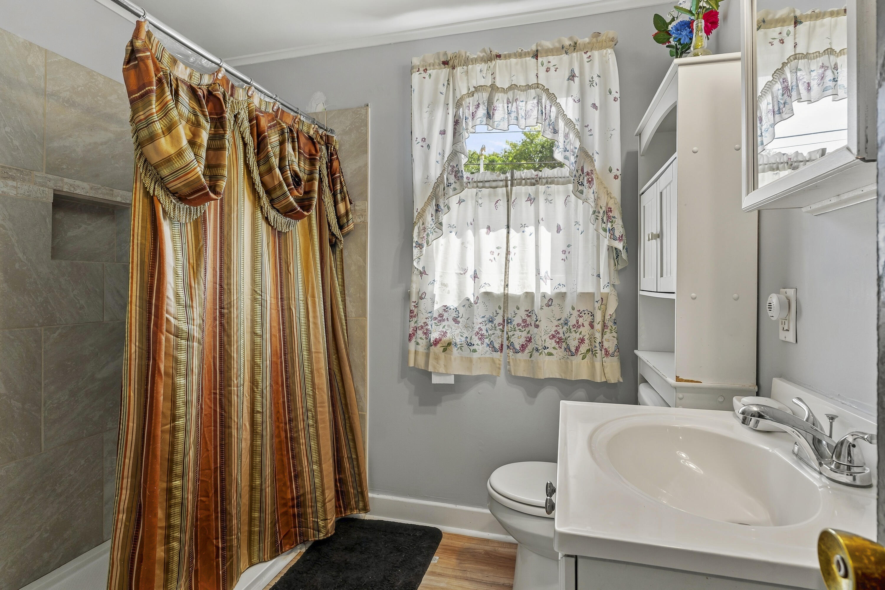 9 Sanford Avenue Property Photo 16