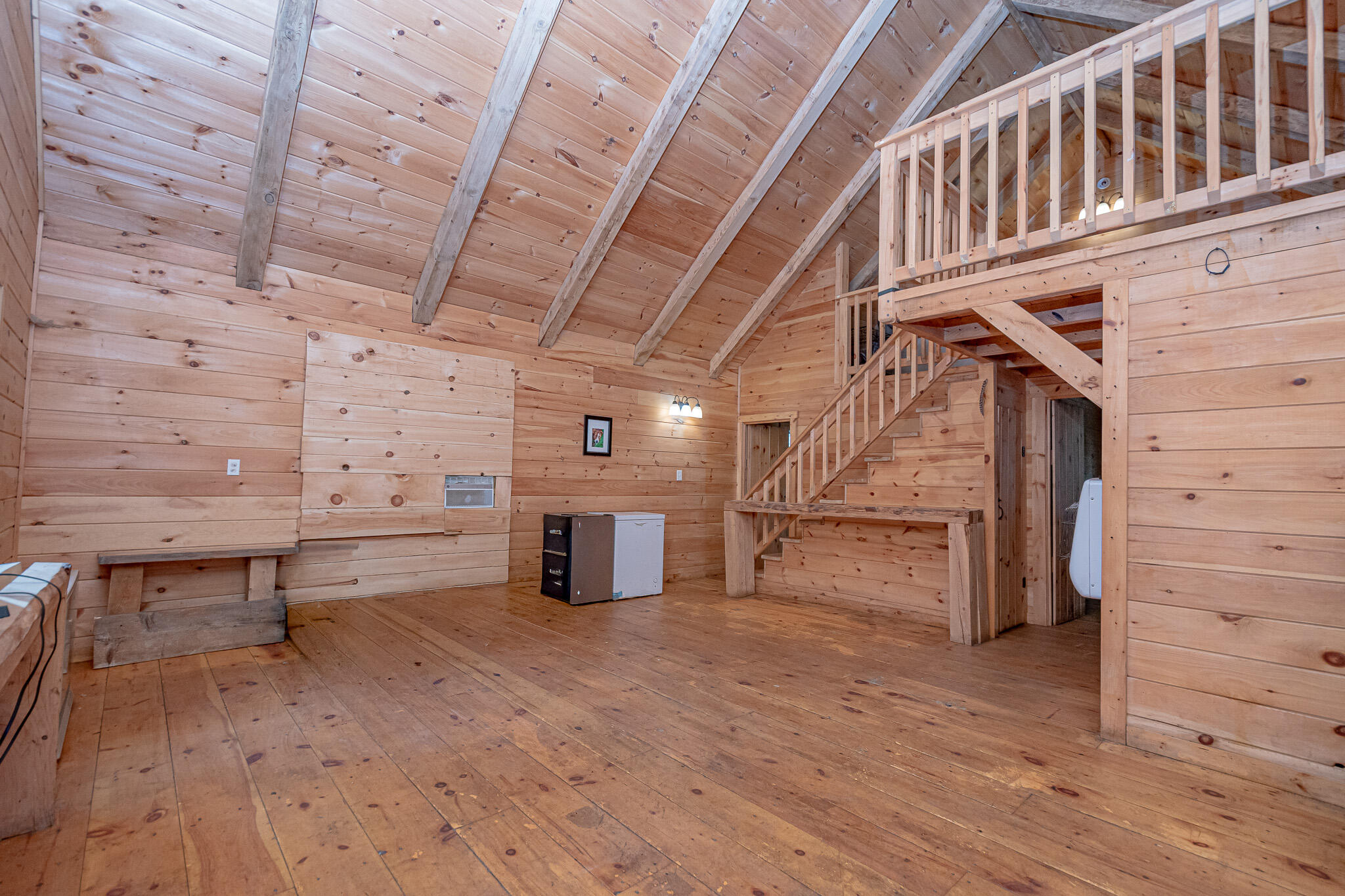 593 Park Street Property Photo 6