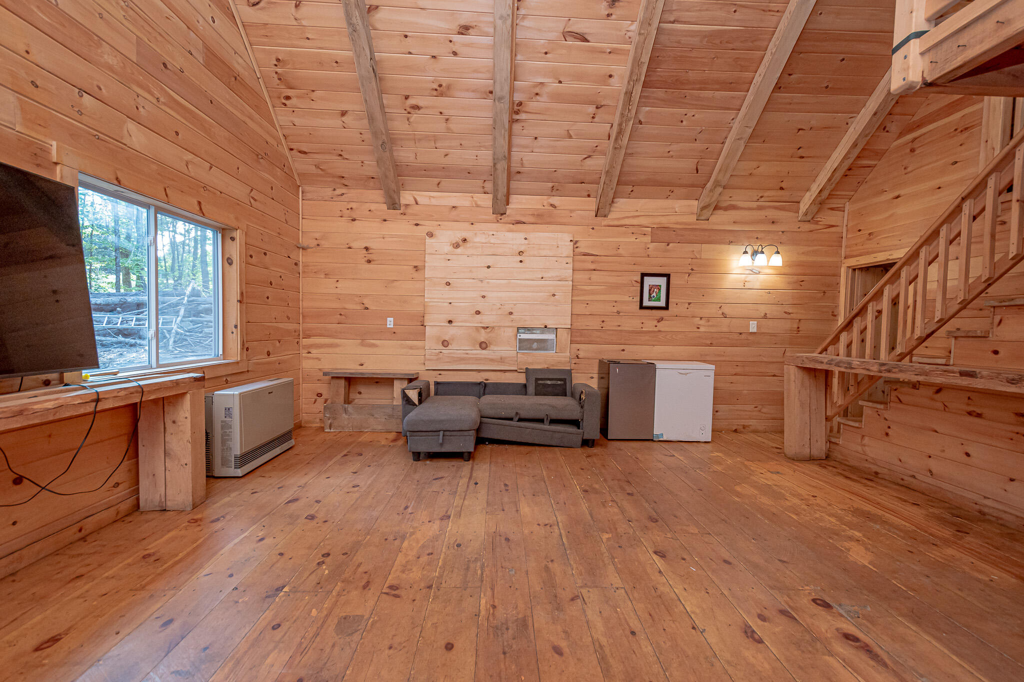 593 Park Street Property Photo 10