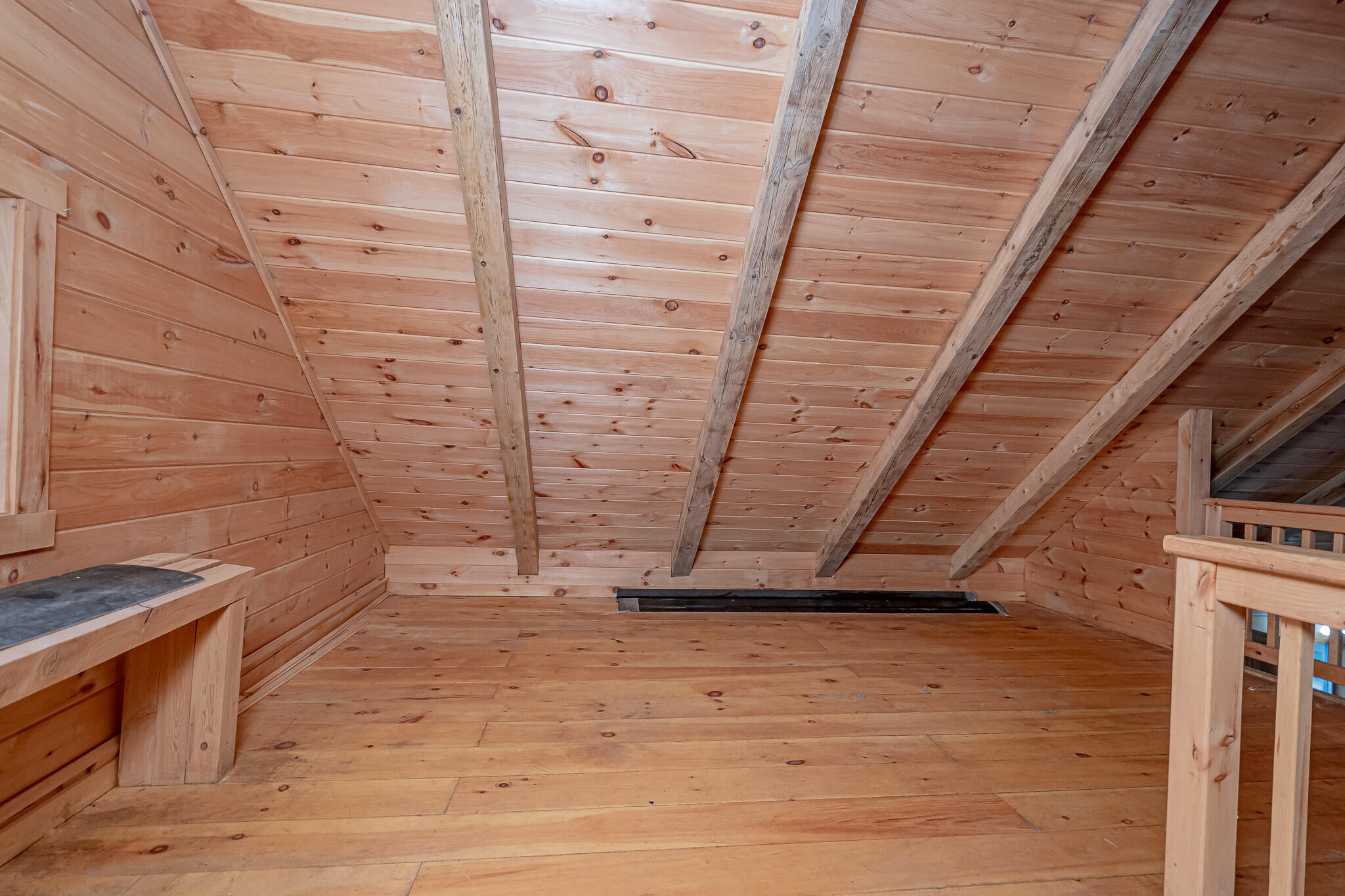 593 Park Street Property Photo 25