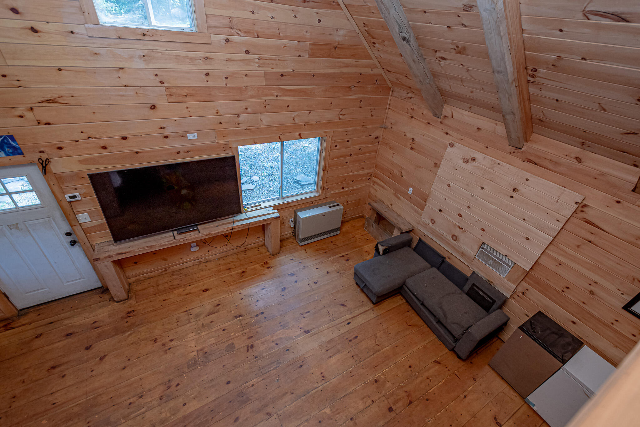 593 Park Street Property Photo 28