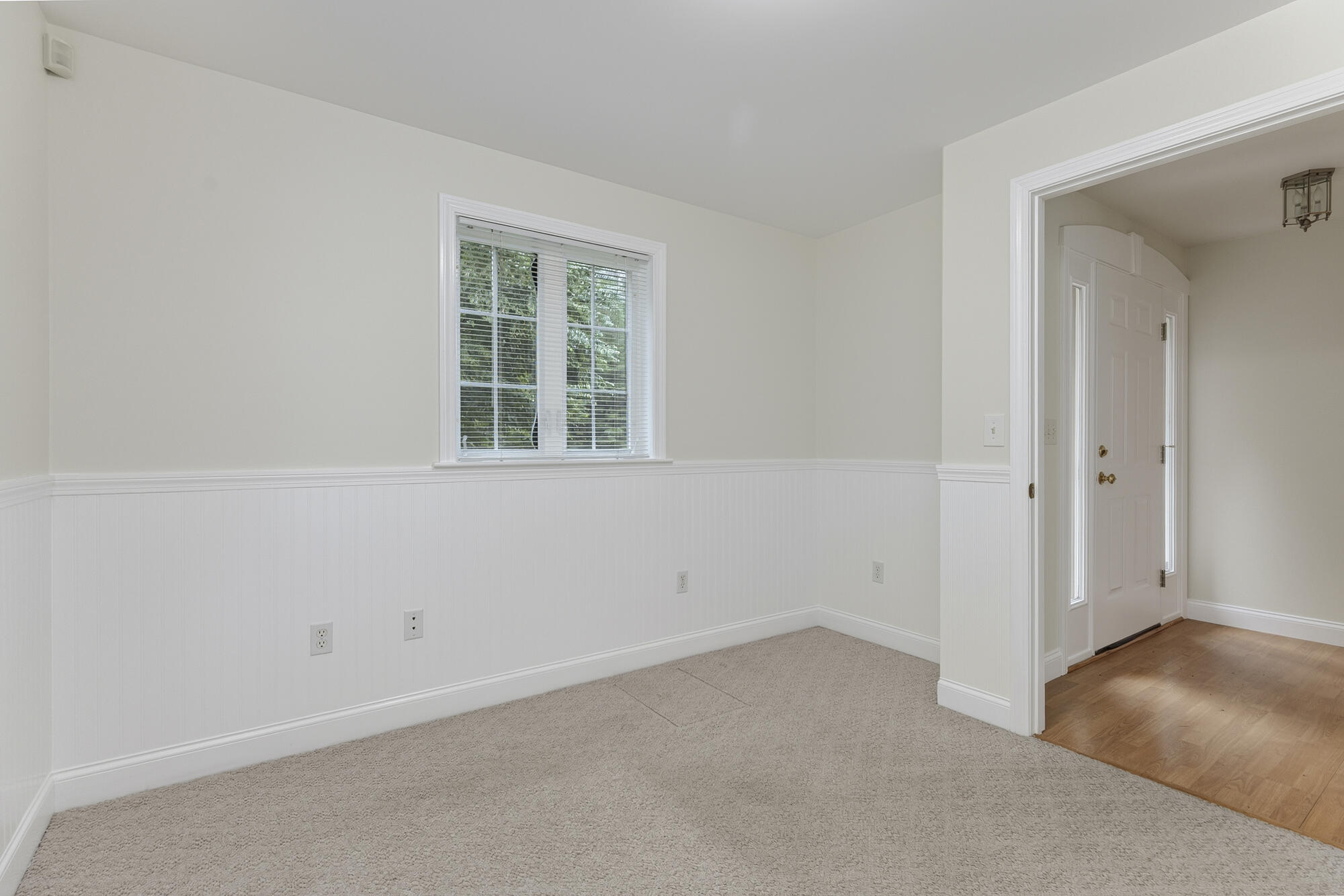 30 Honeysuckle Lane Property Photo 6