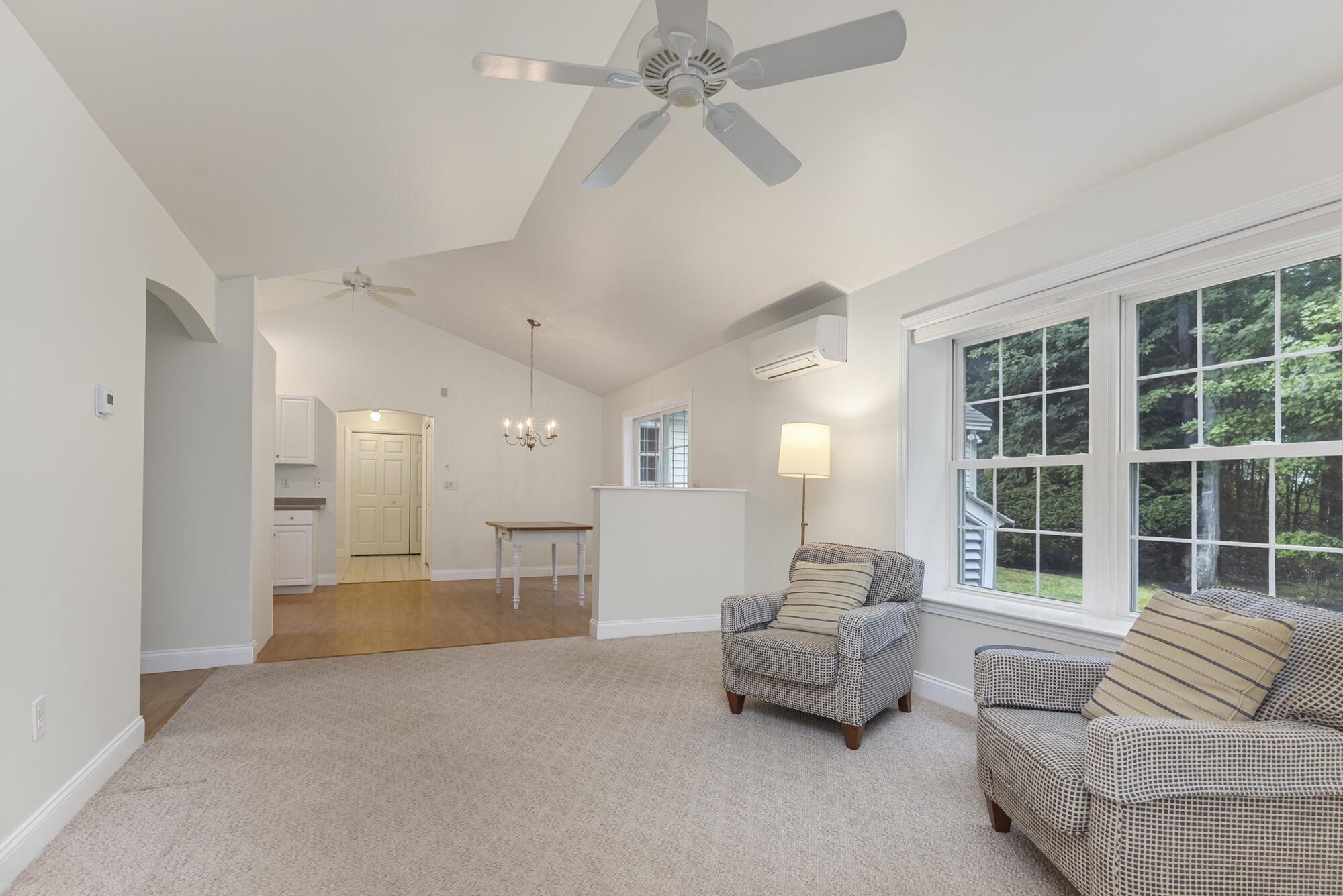 30 Honeysuckle Lane Property Photo 12
