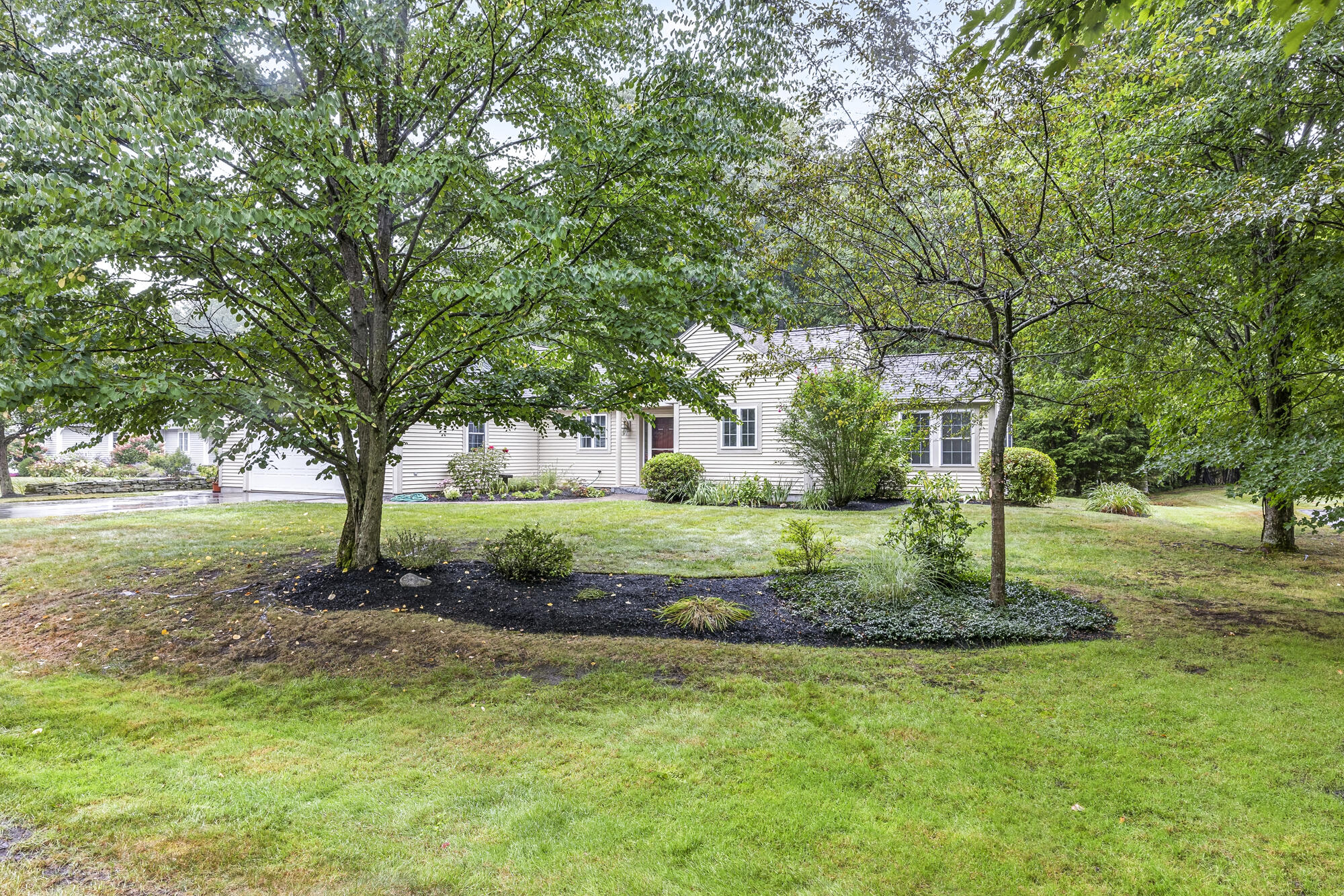 30 Honeysuckle Lane Property Photo 35