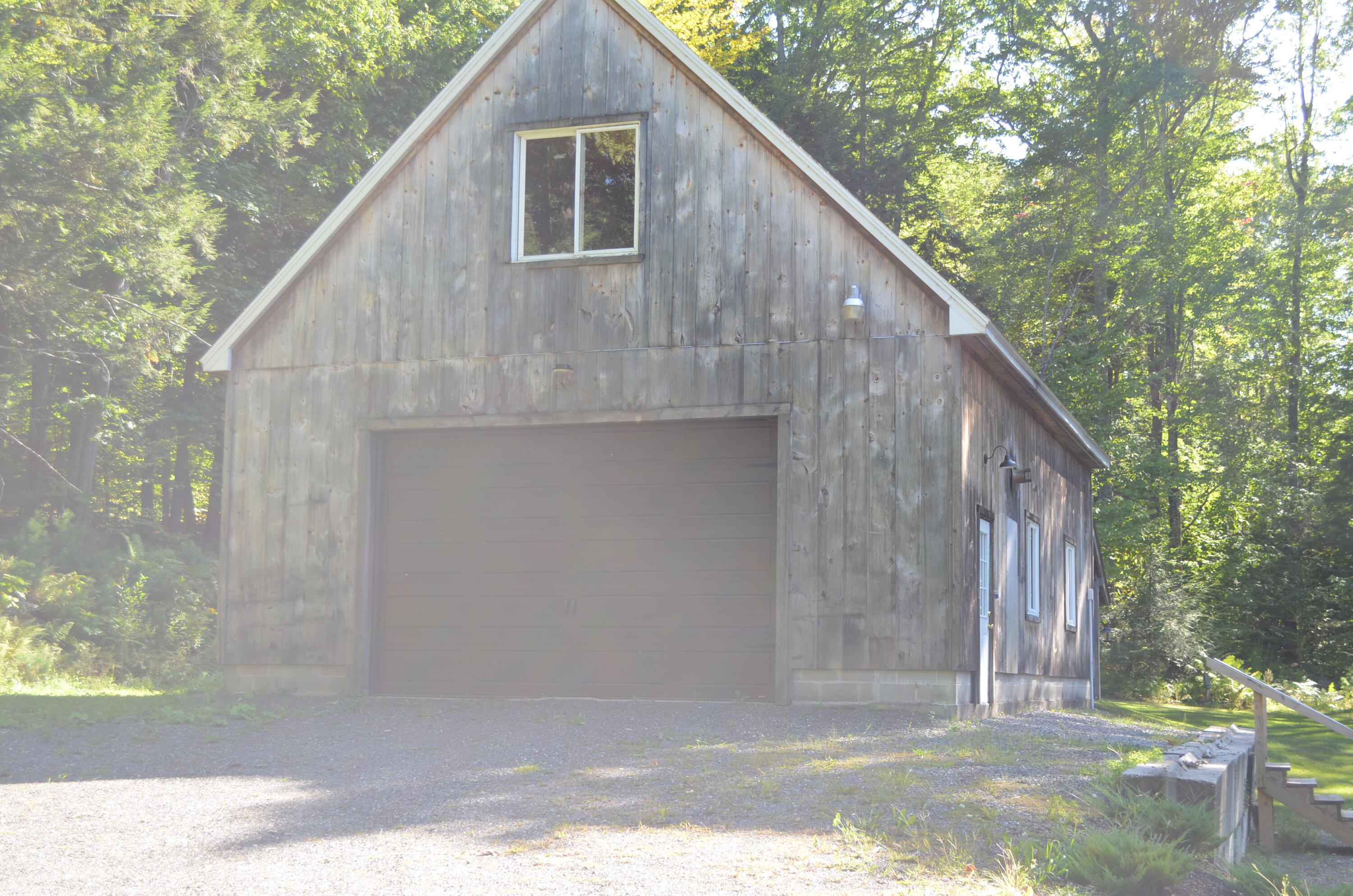 24 E Shore Drive Property Photo 3
