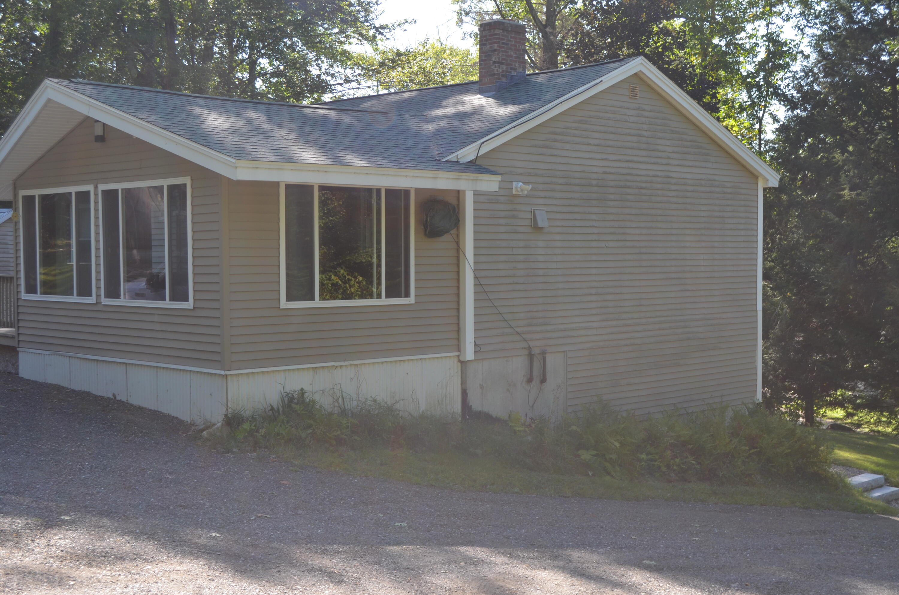 24 E Shore Drive Property Photo 10