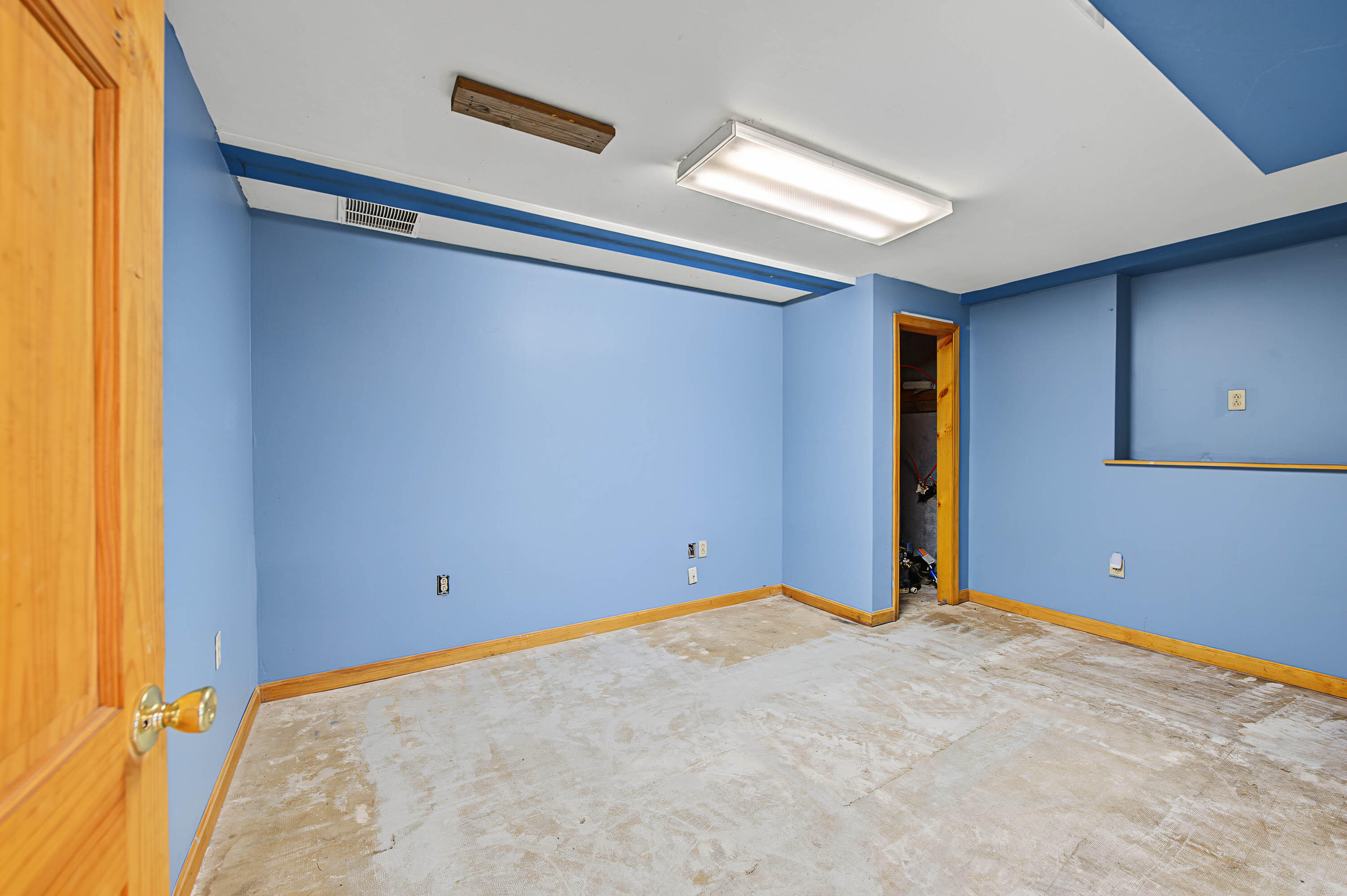 24 E Shore Drive Property Photo 88