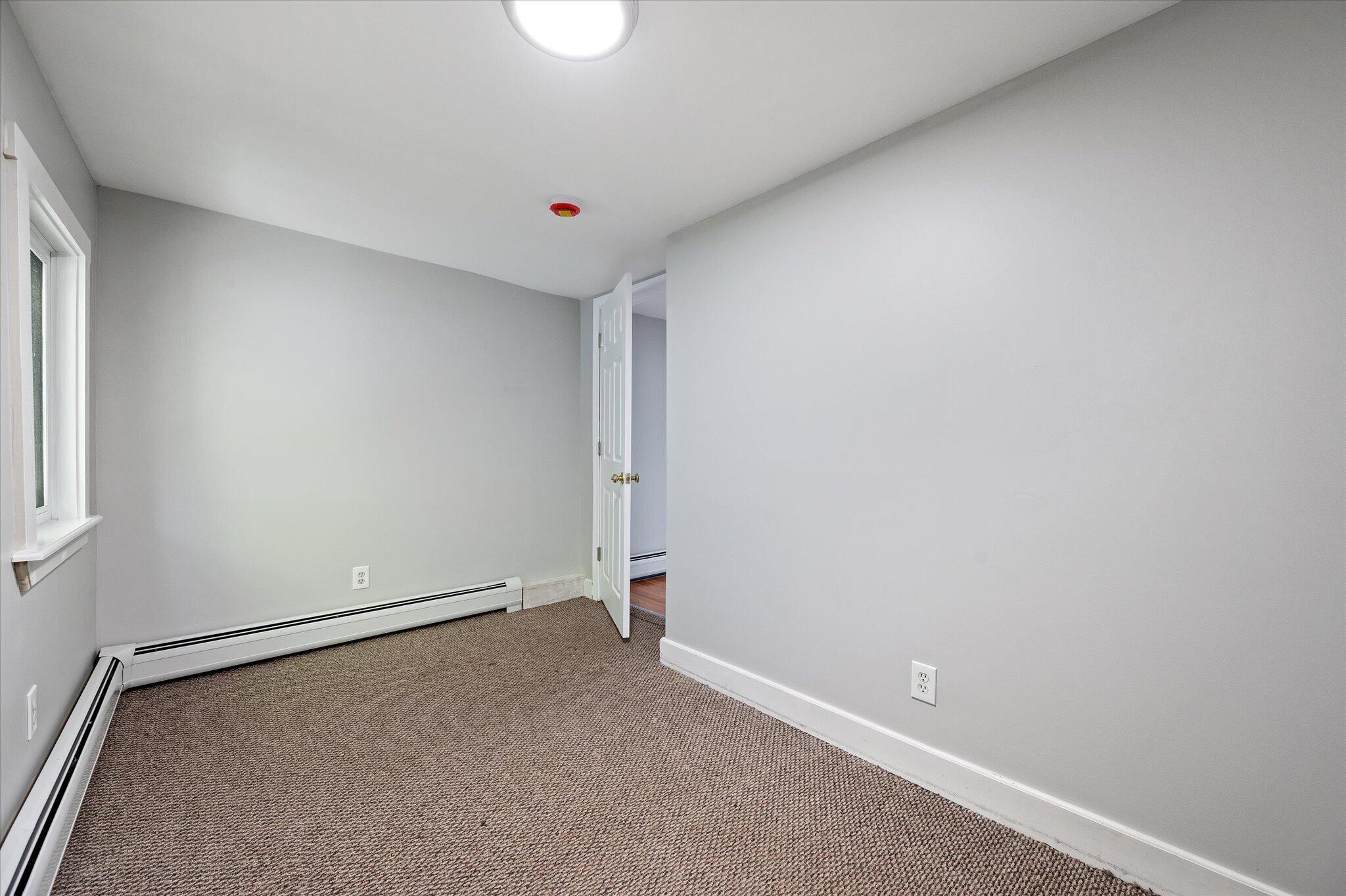 17 Elm Street Property Photo 9